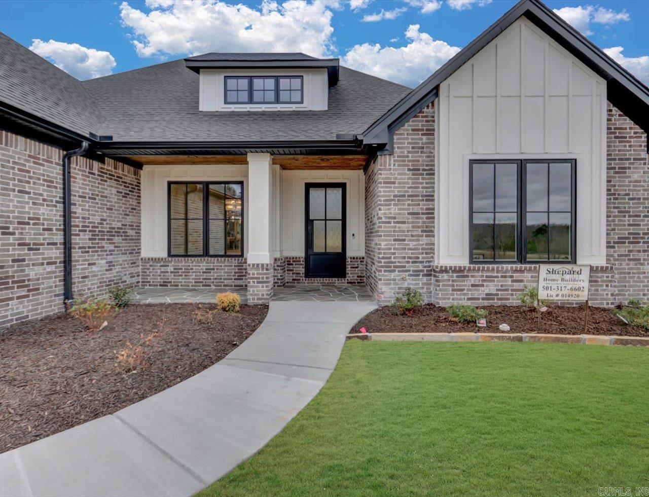 217 Gardens Gate  Hot Springs, AR