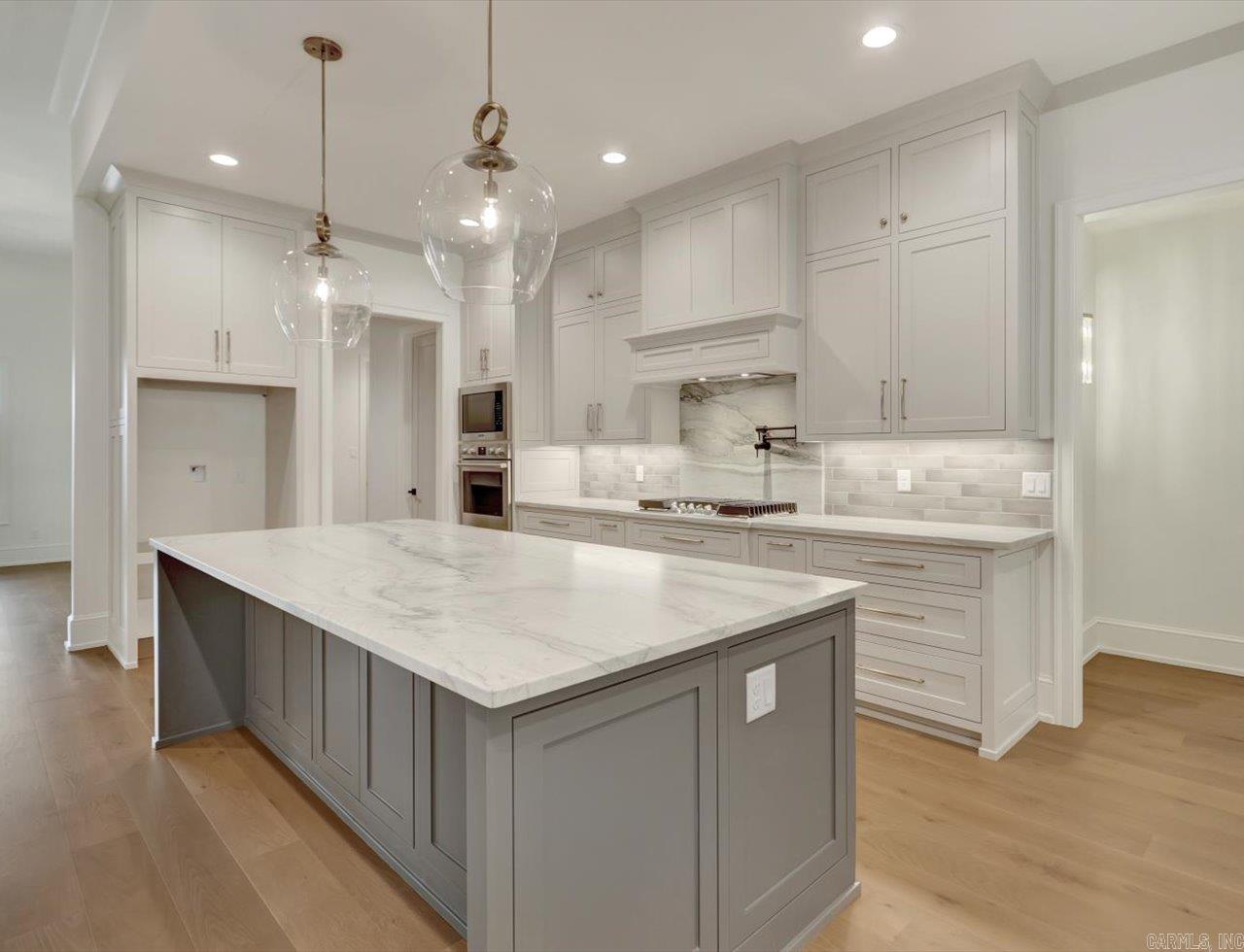 217 Gardens Gate  Hot Springs, AR