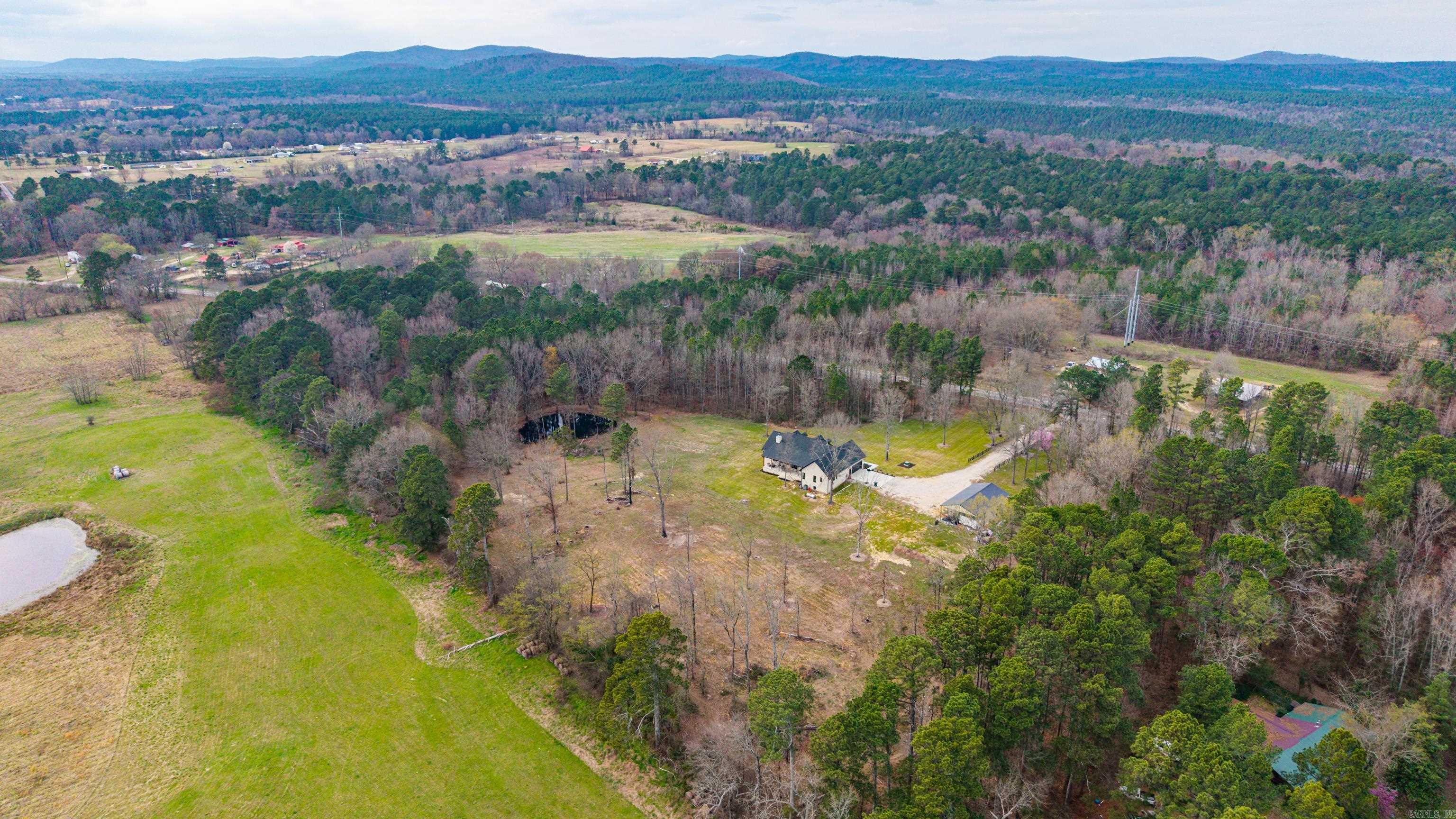 17097 HWY 84 Bismarck, AR 71929