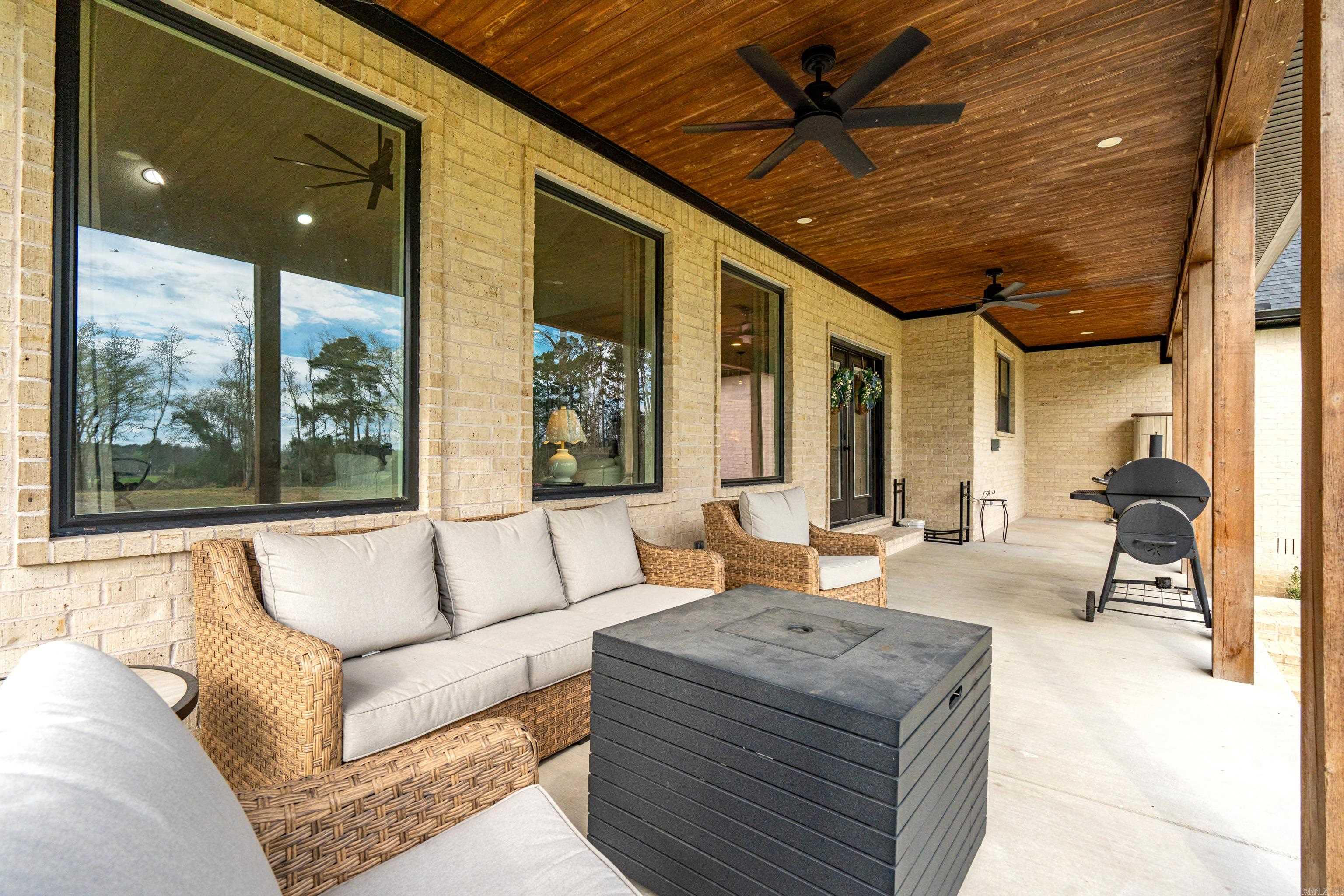 17097 HWY 84 Bismarck, AR 71929