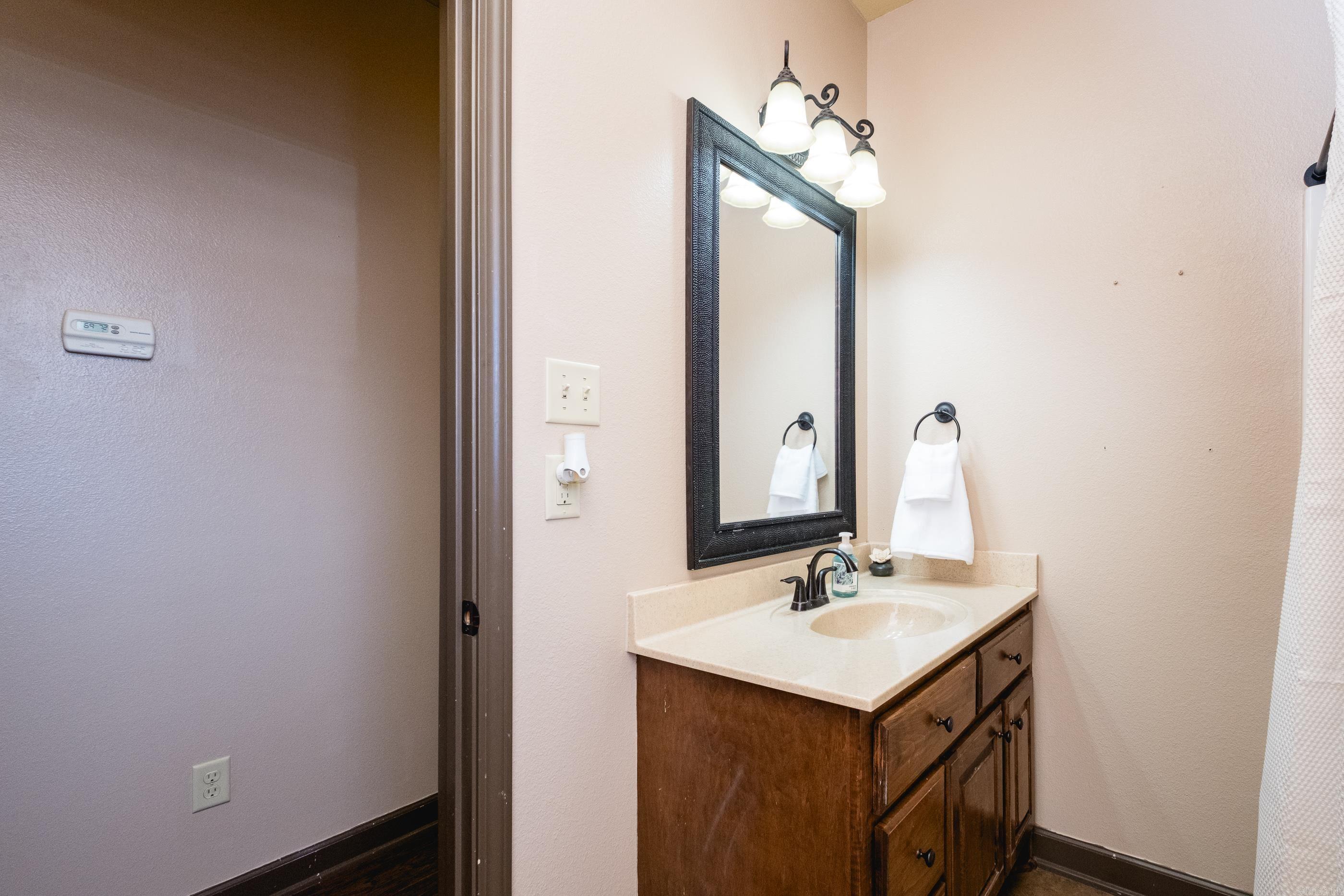 1204 Oxford  Benton, AR