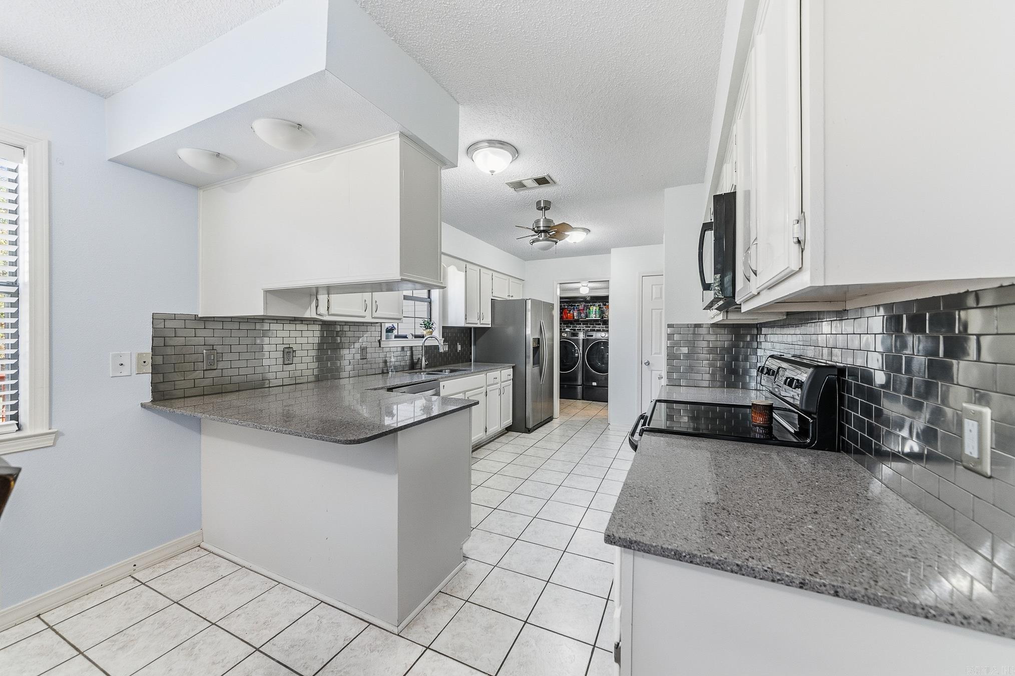 11 Circle B  Ward, AR