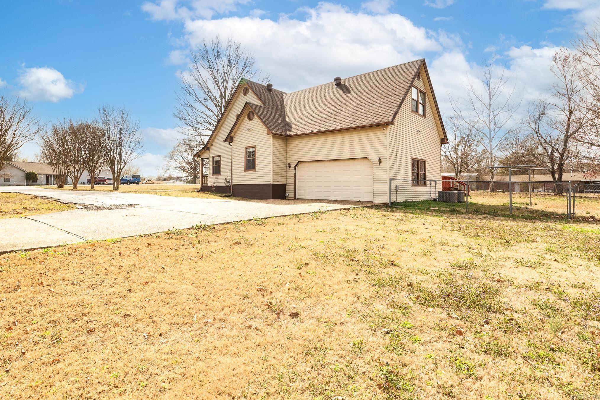 11 Circle B  Ward, AR