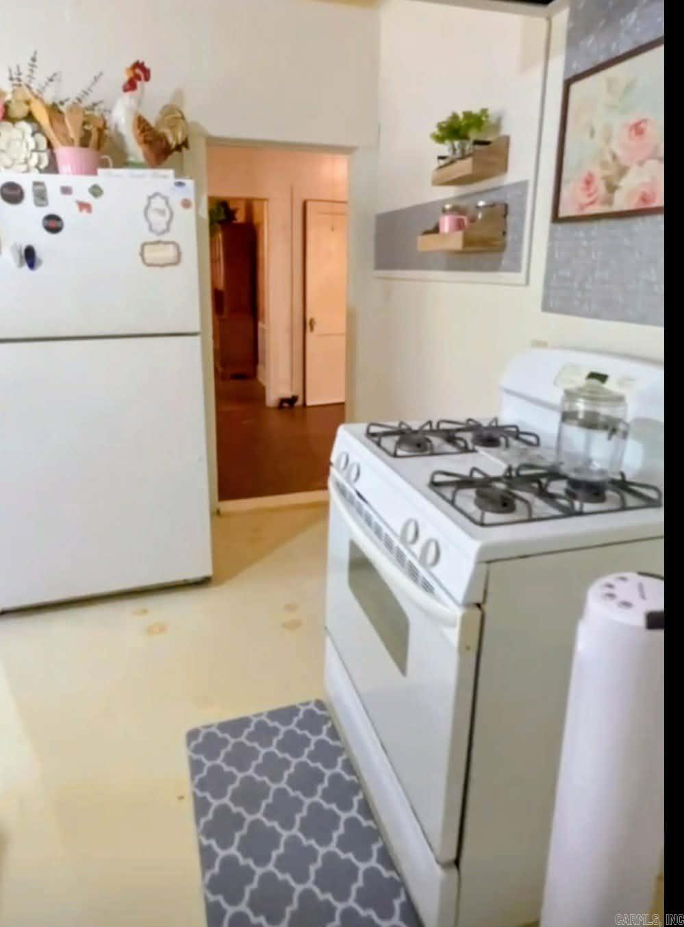 309 Dogwood Street  Waldo, AR