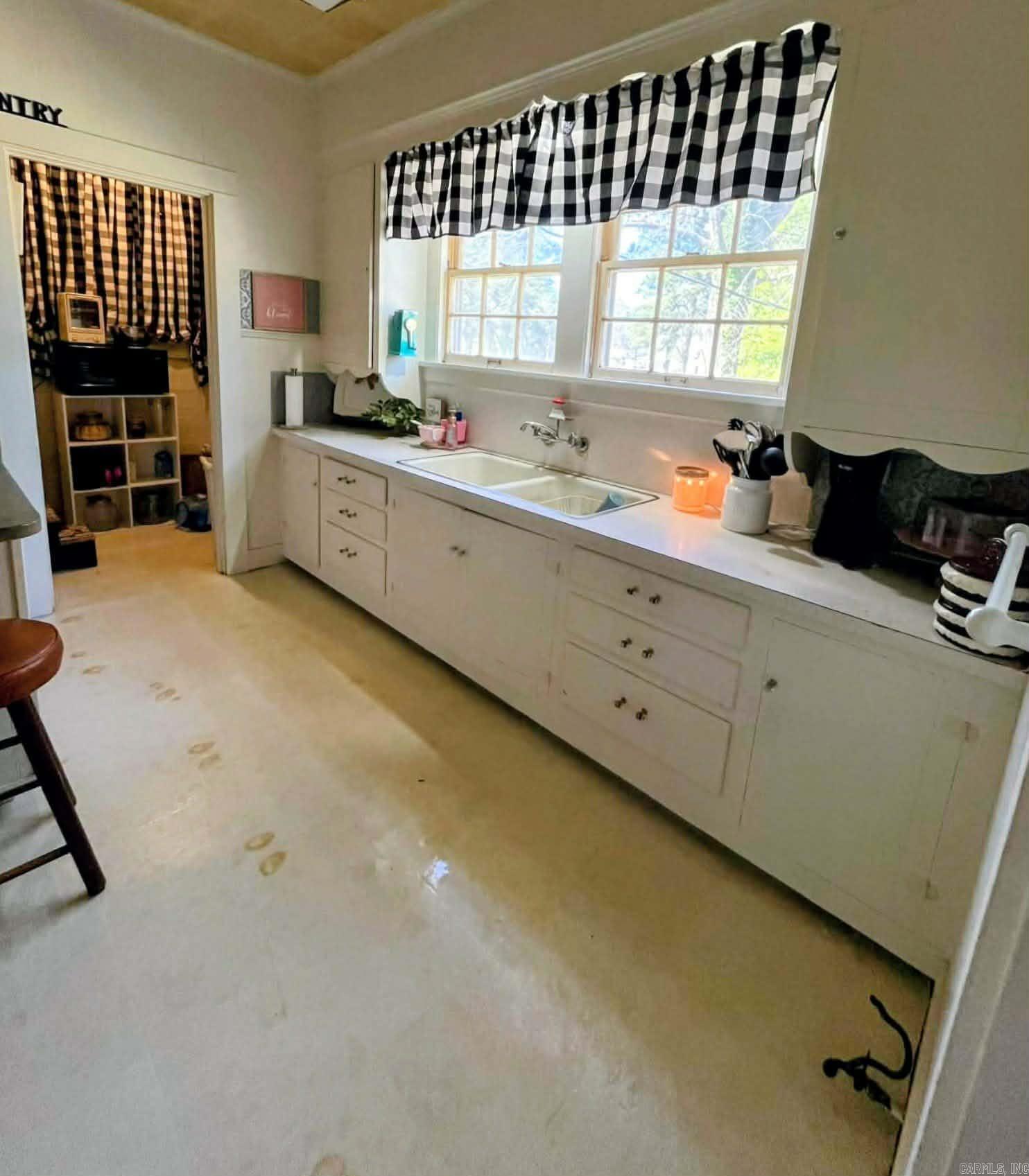 309 Dogwood Street  Waldo, AR