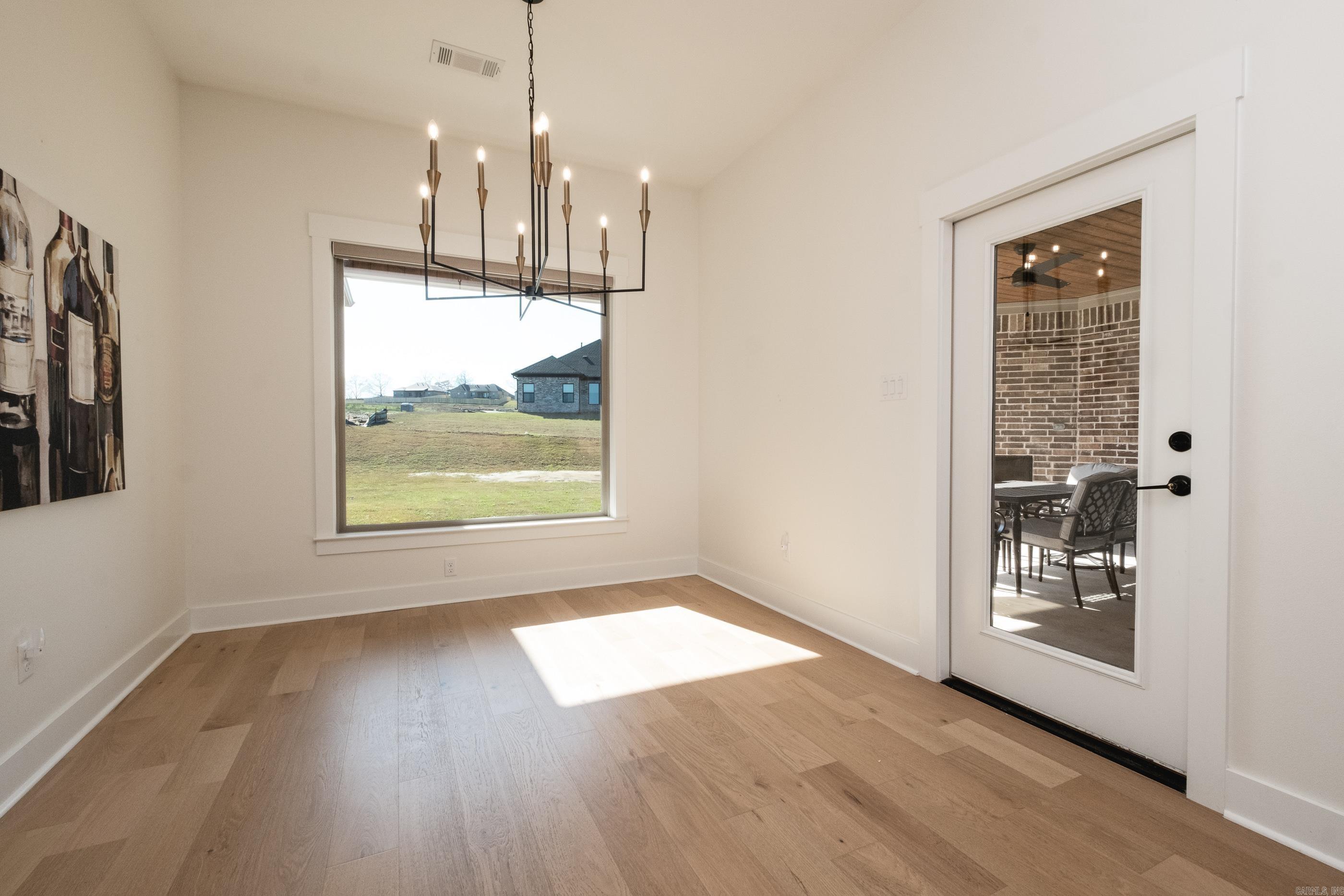 102 Red Crest  Benton, AR