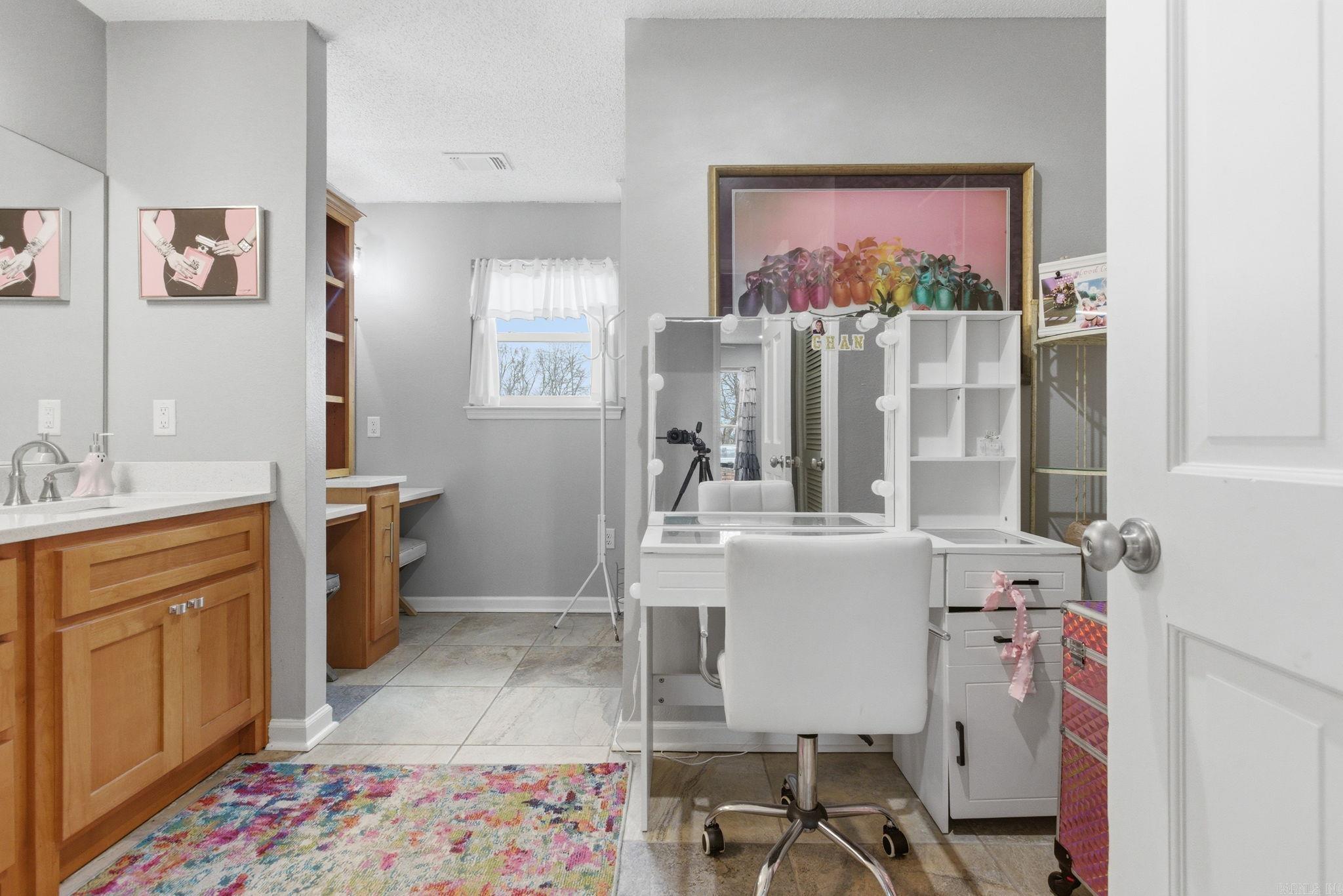 9811 Miller Rd  Sherwood, AR