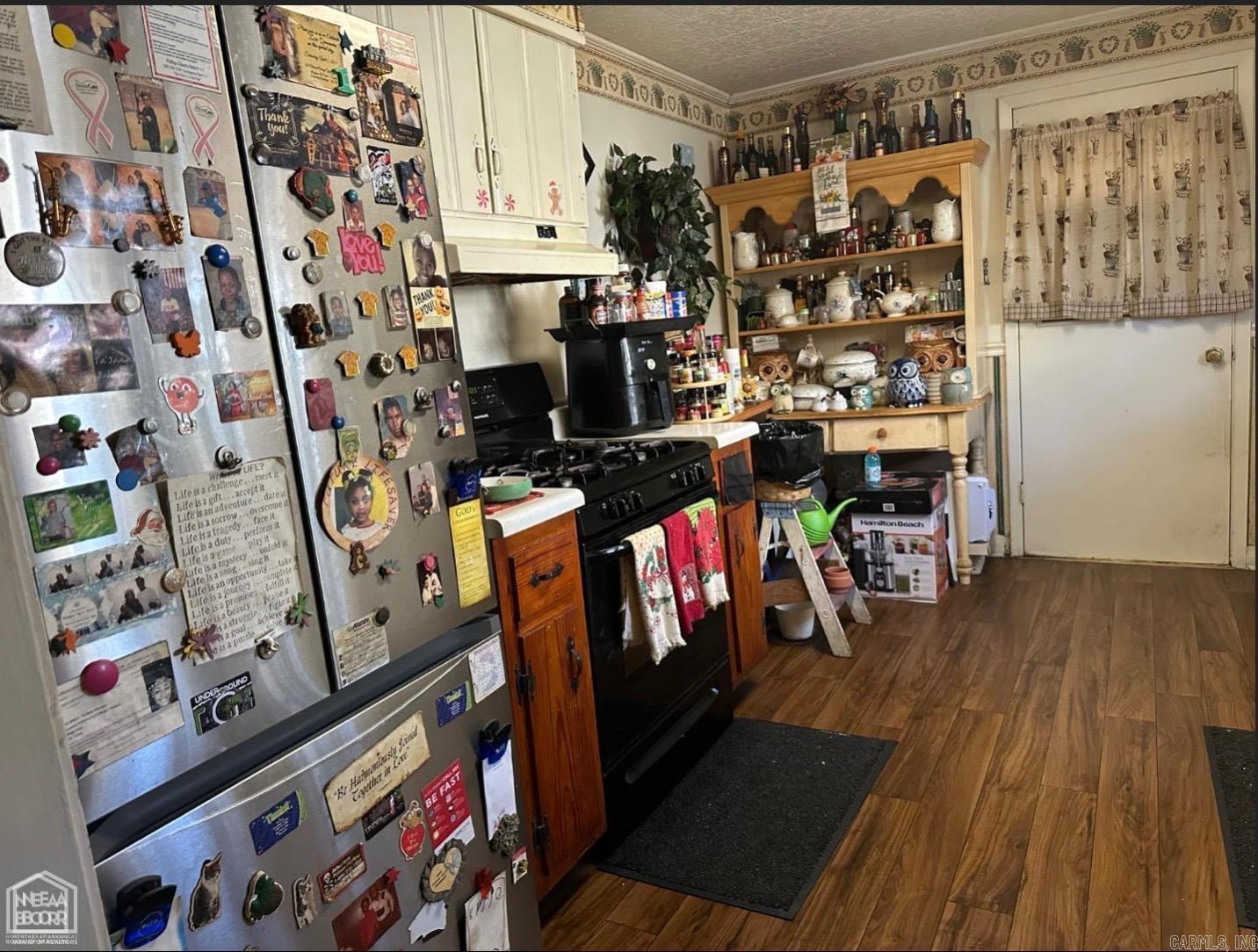 221 N 7th  Helena, AR