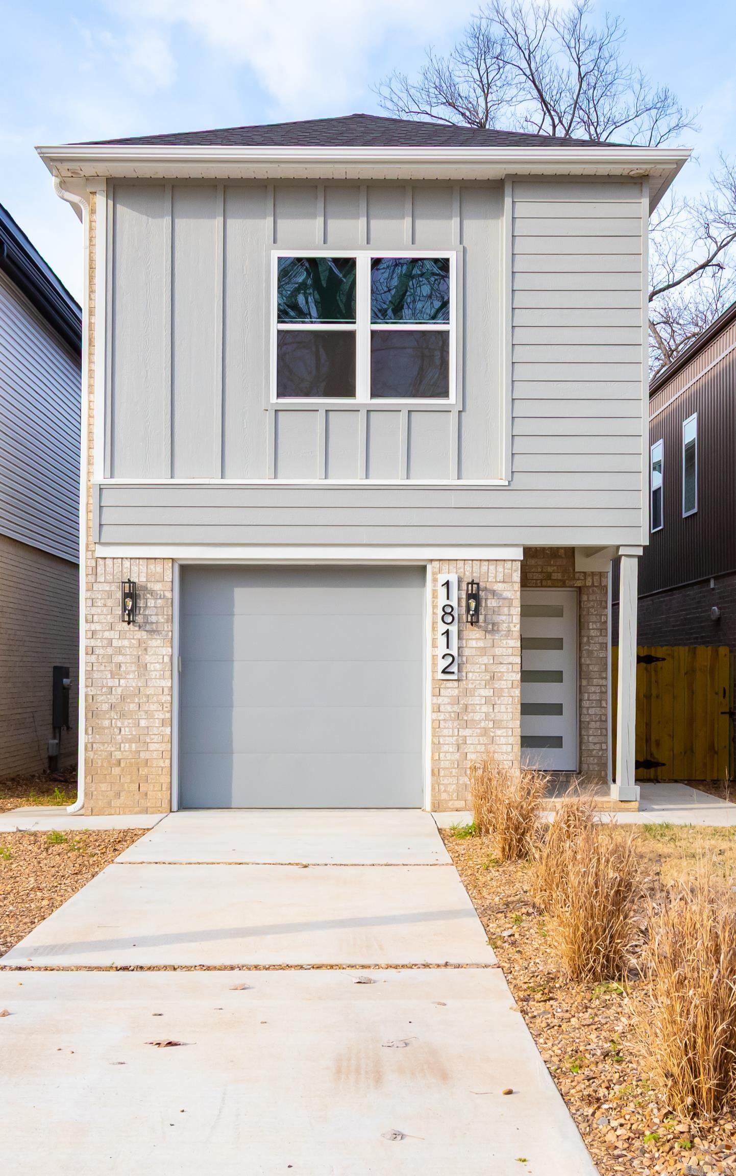 1812 E 4th  Little Rock, AR