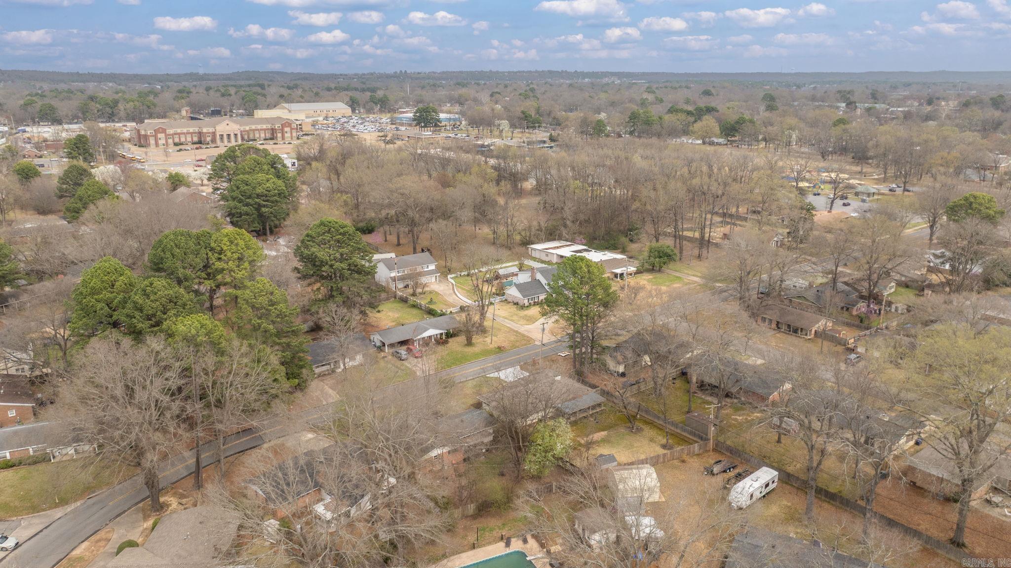 2505 Robinson  Conway, AR