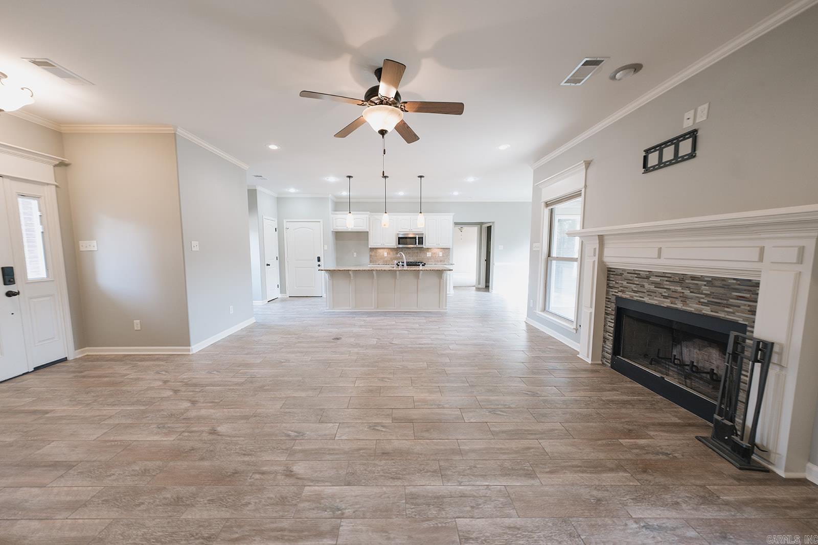 215 Indianhead  Sherwood, AR