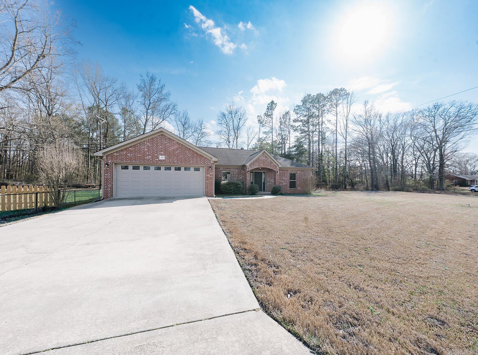 215 Indianhead  Sherwood, AR