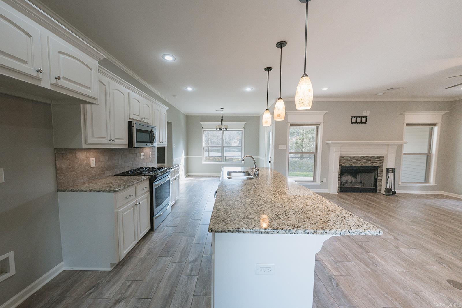 215 Indianhead  Sherwood, AR