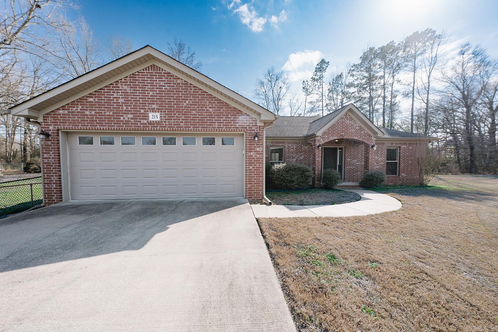 215 Indianhead  Sherwood, AR