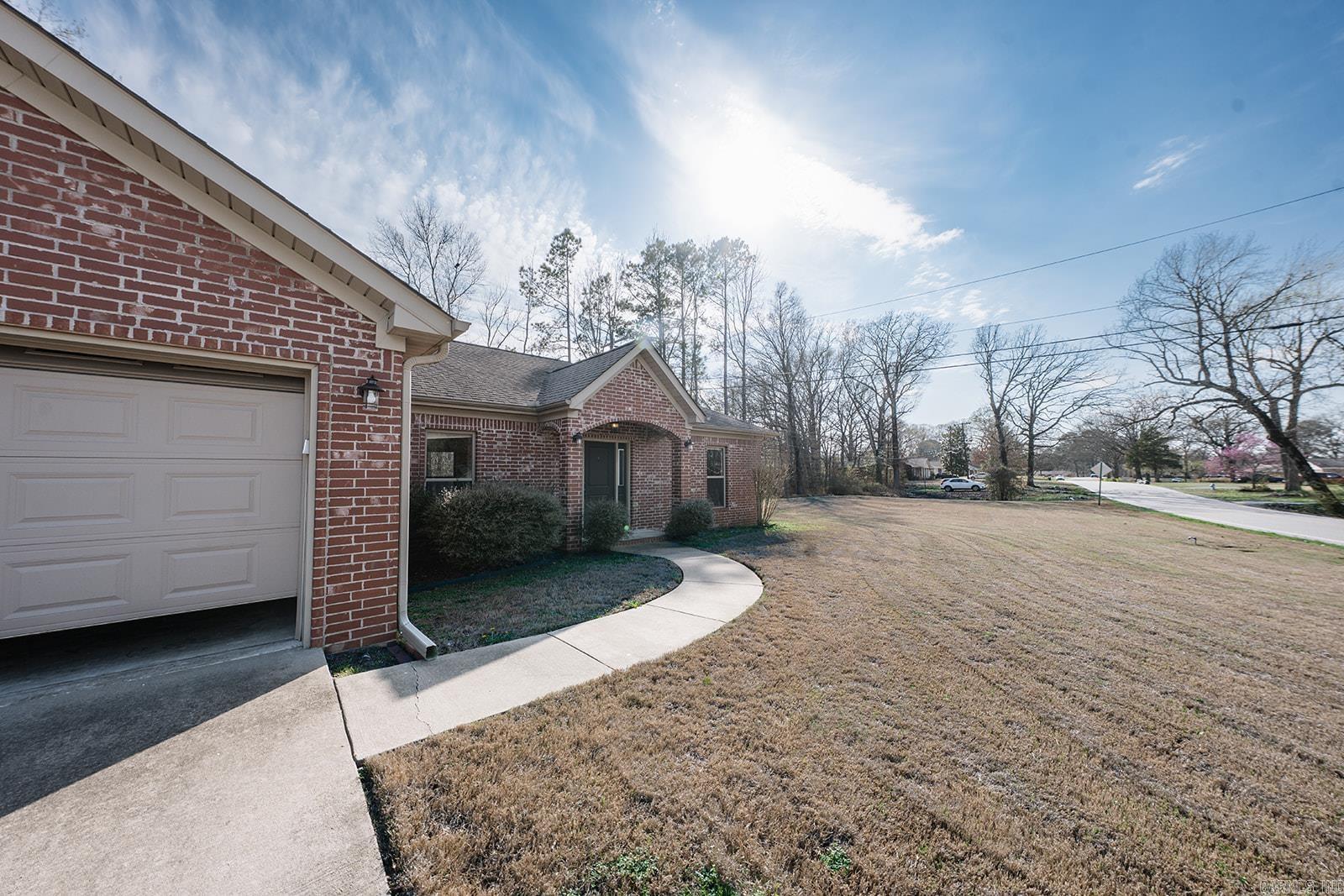 215 Indianhead  Sherwood, AR