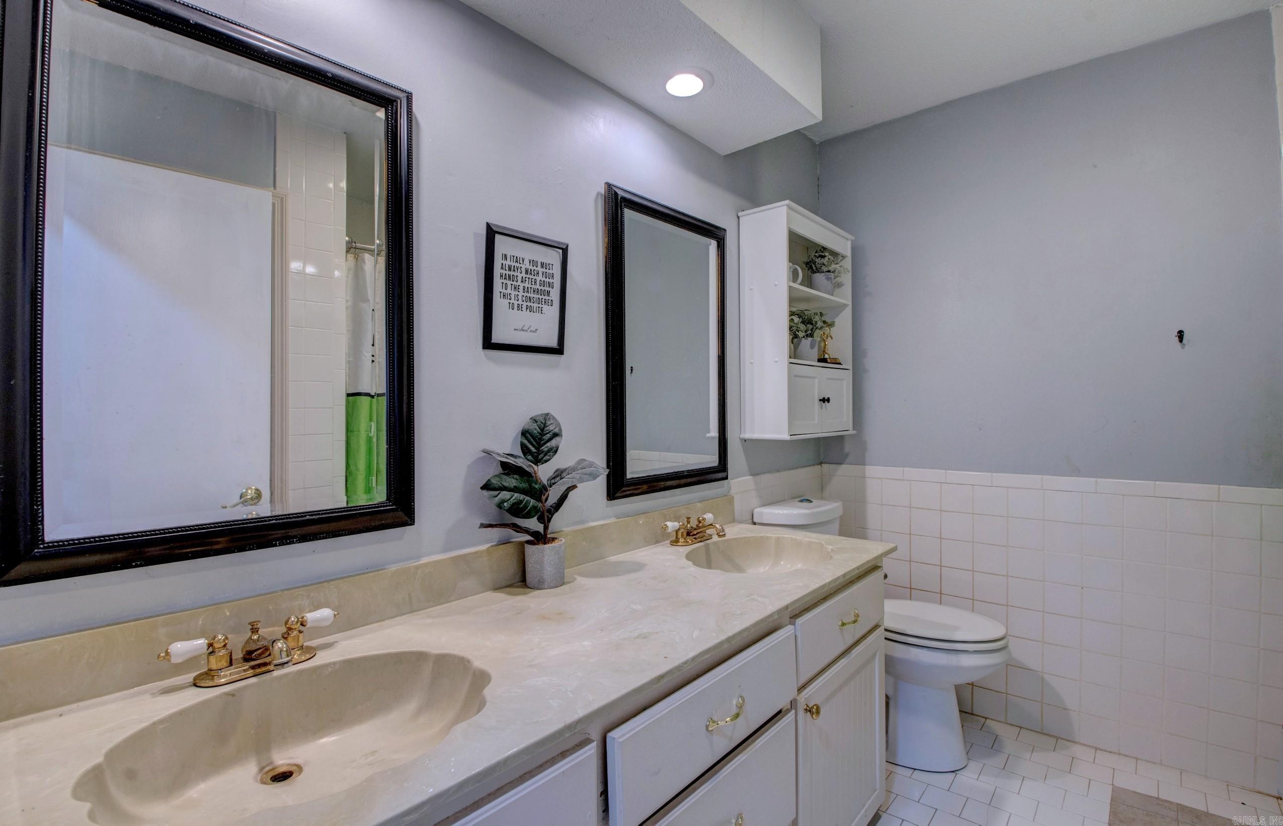 2903 Millbrook  Little Rock, AR