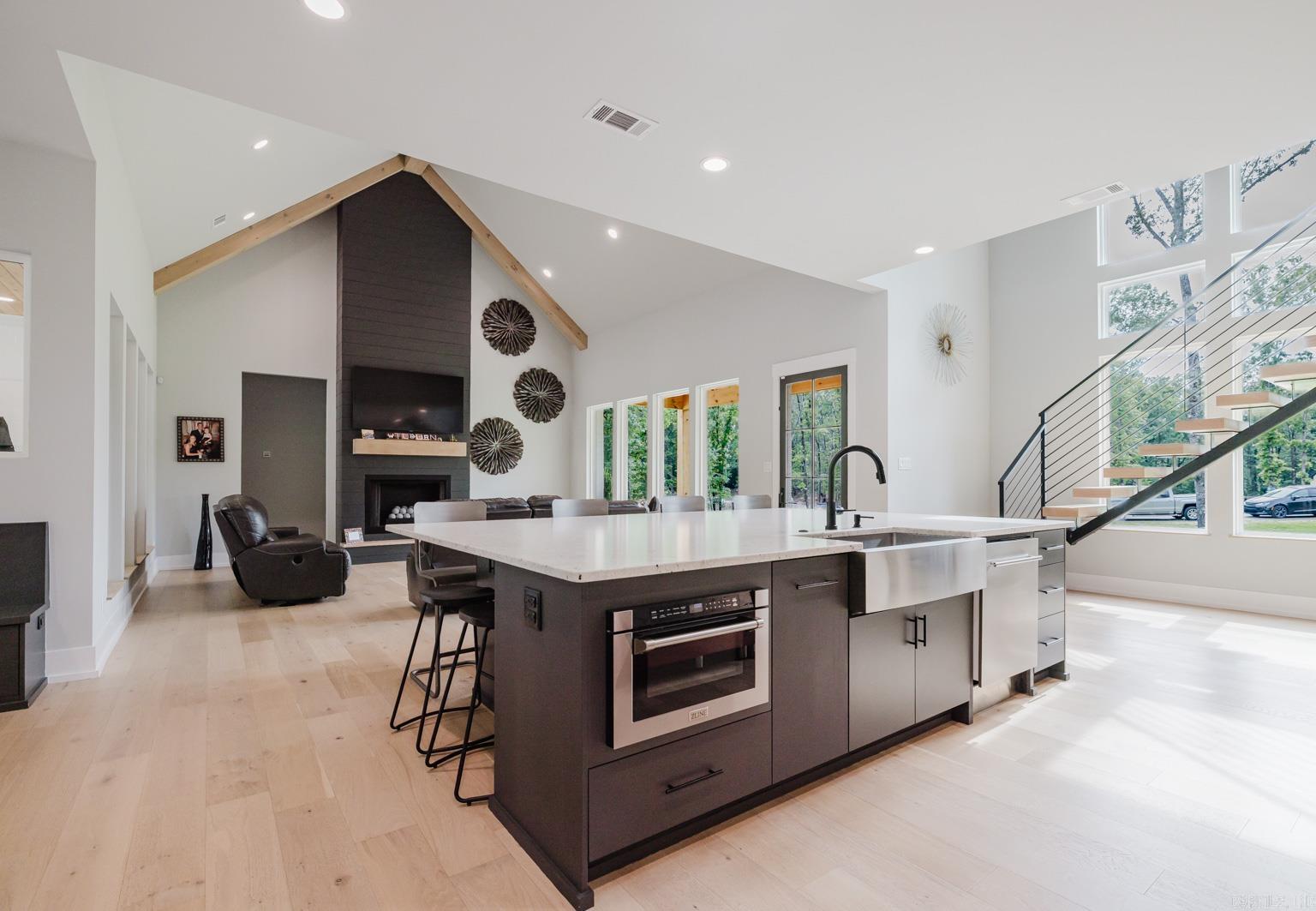 6048 Charley  Benton, AR