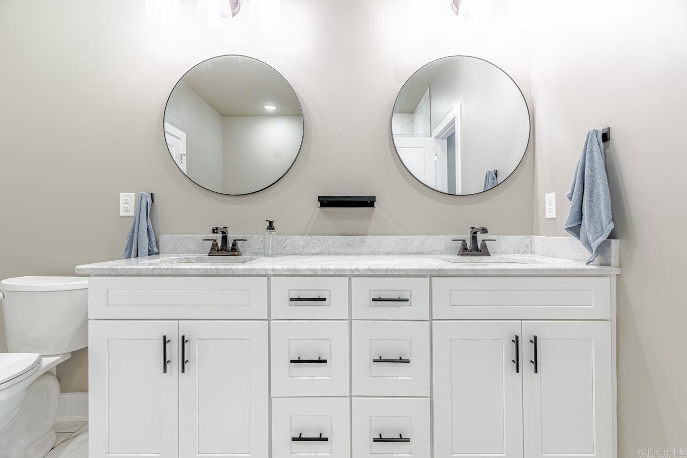 4725 Edgemont Dr  Jonesboro, AR