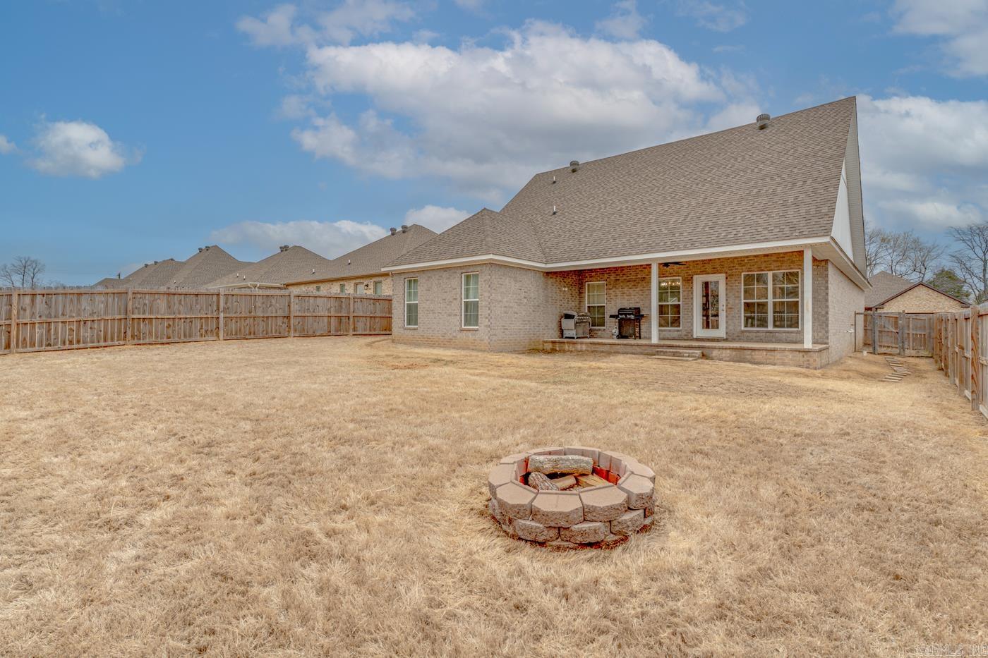 4725 Edgemont Dr  Jonesboro, AR