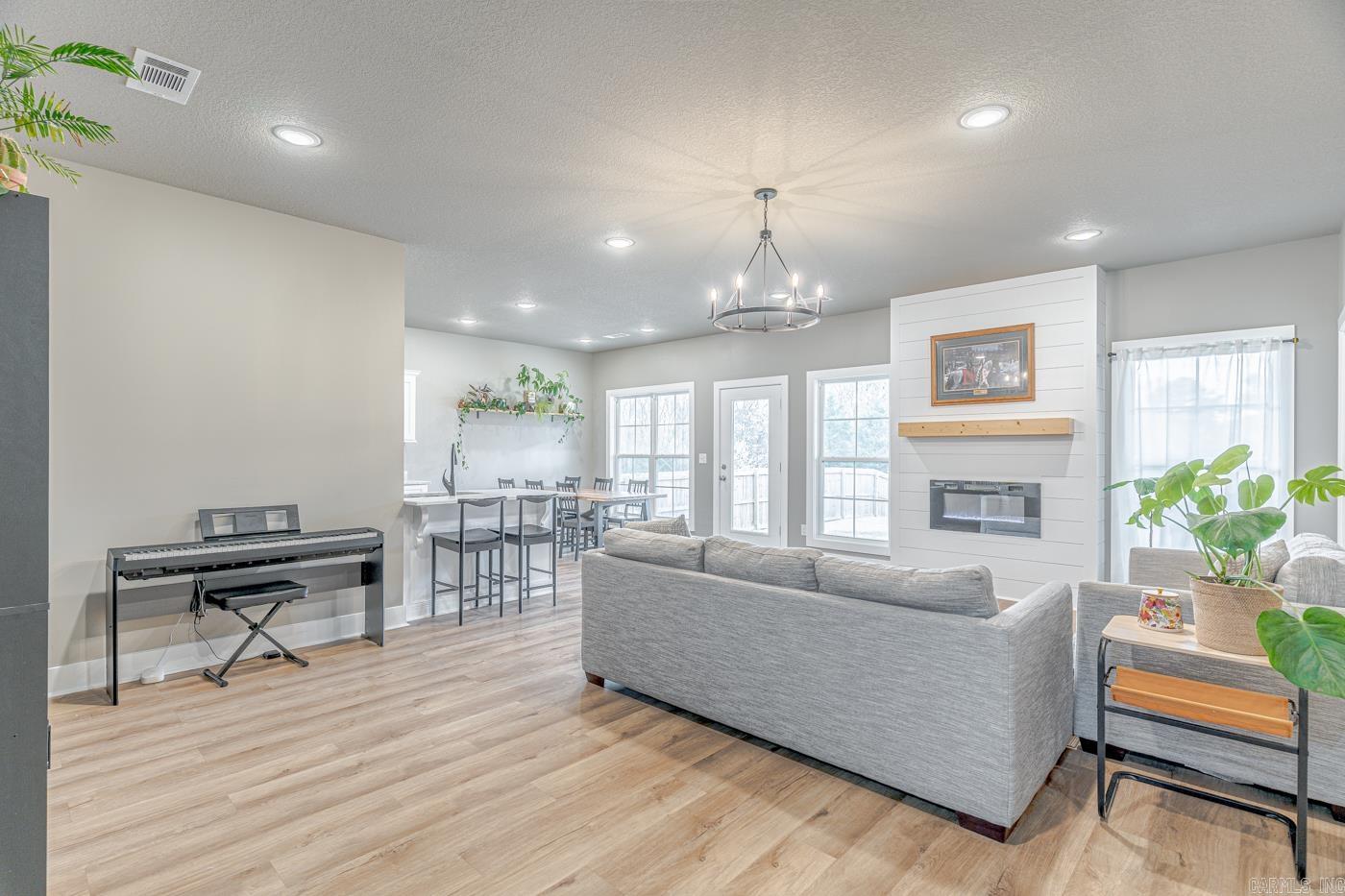 4725 Edgemont Dr  Jonesboro, AR