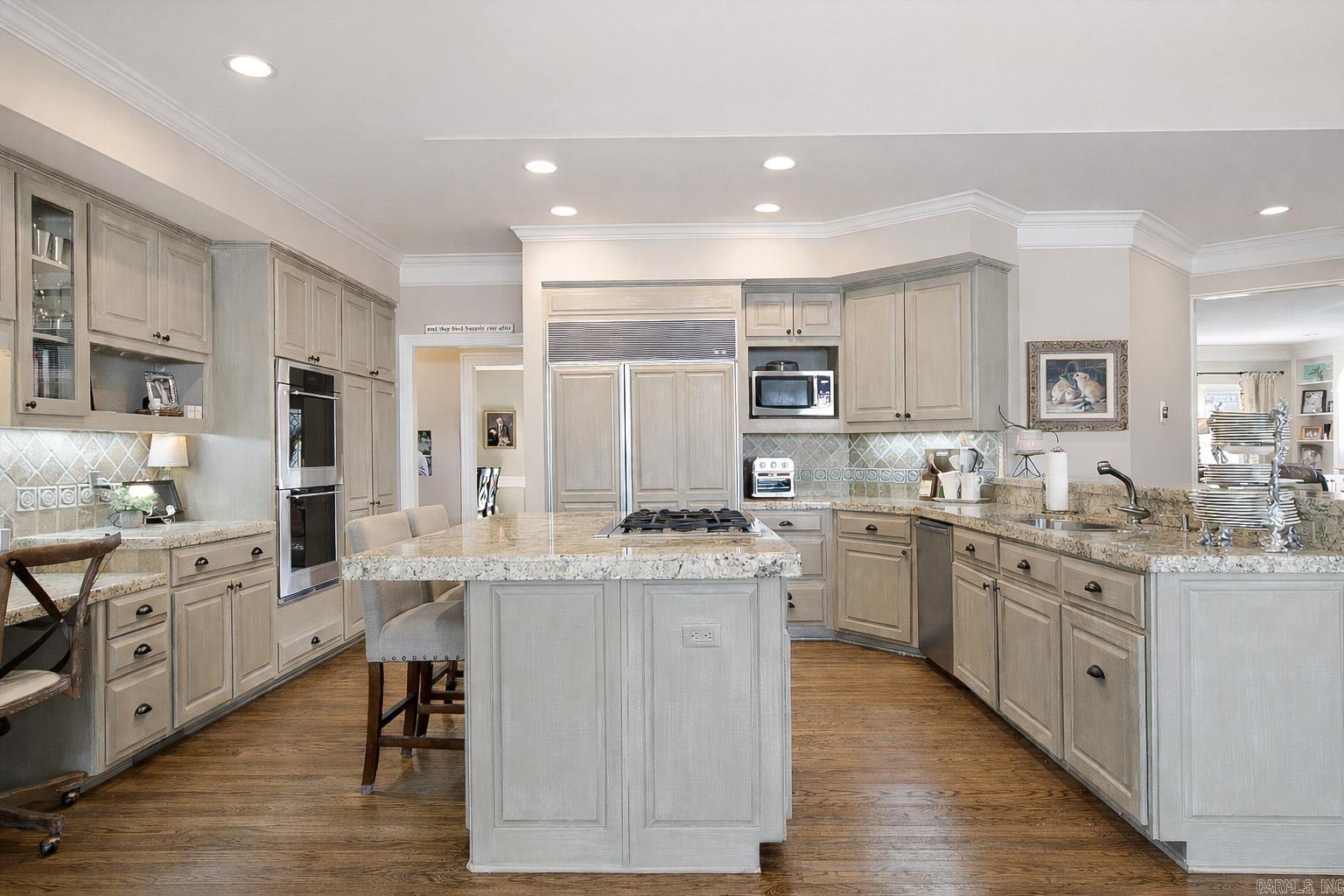 39 Longmeadow  Pine Bluff, AR