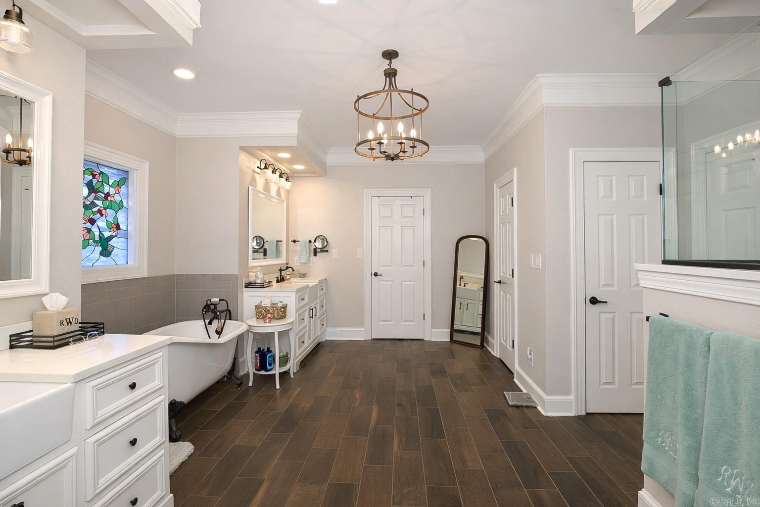 39 Longmeadow  Pine Bluff, AR