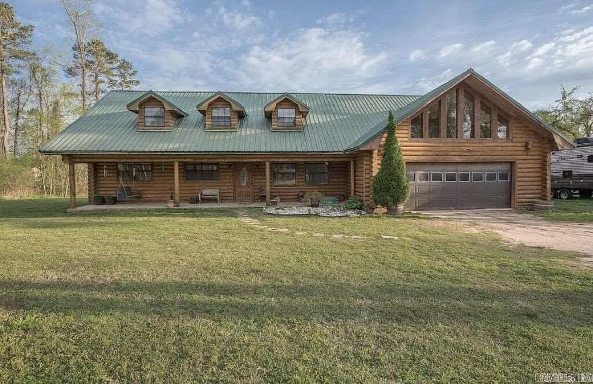 7201 Lake Park Lane Hensley, AR 72065