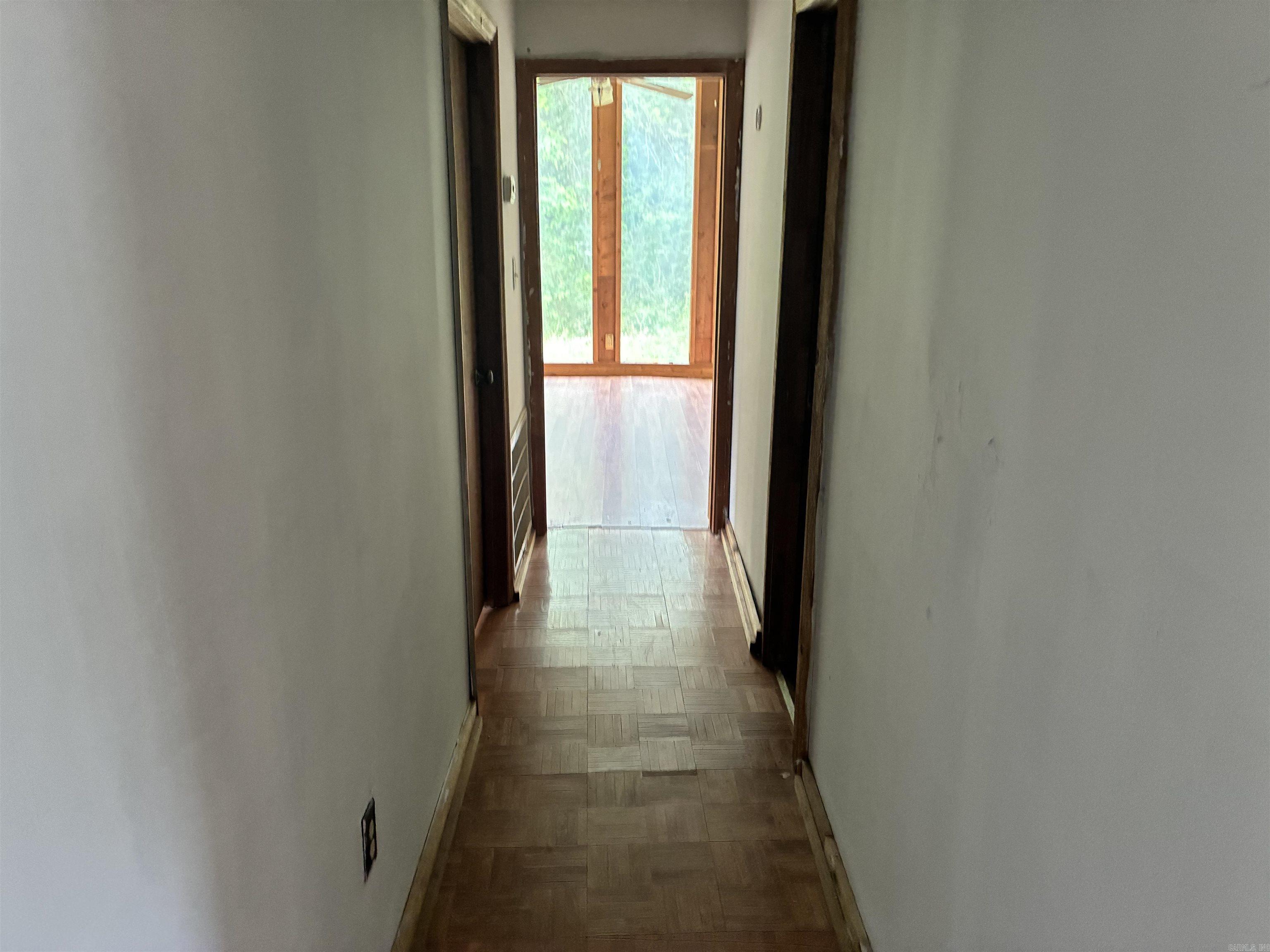 7201 Lake Park Lane Hensley, AR 72065