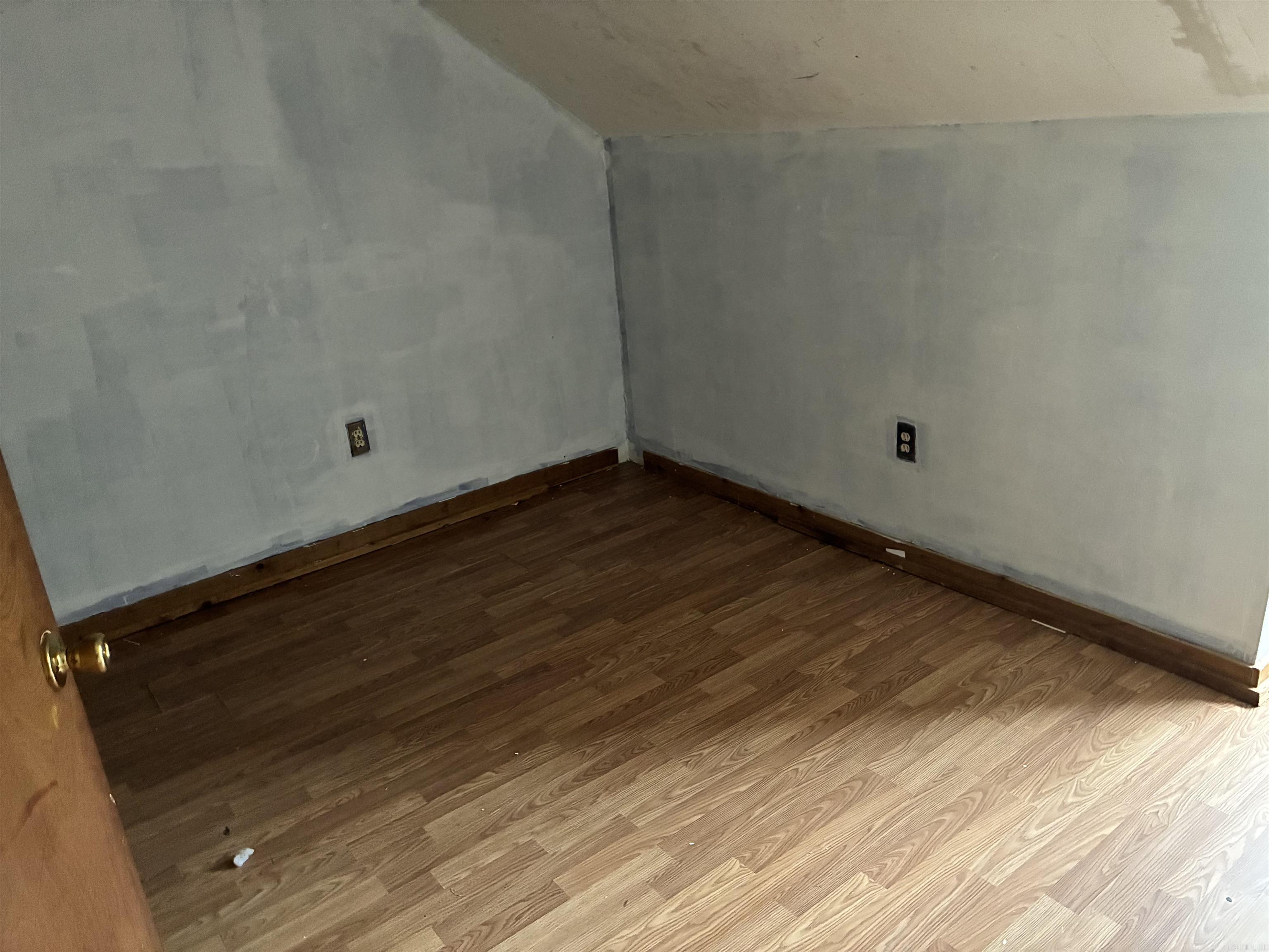 7201 Lake Park Lane Hensley, AR 72065