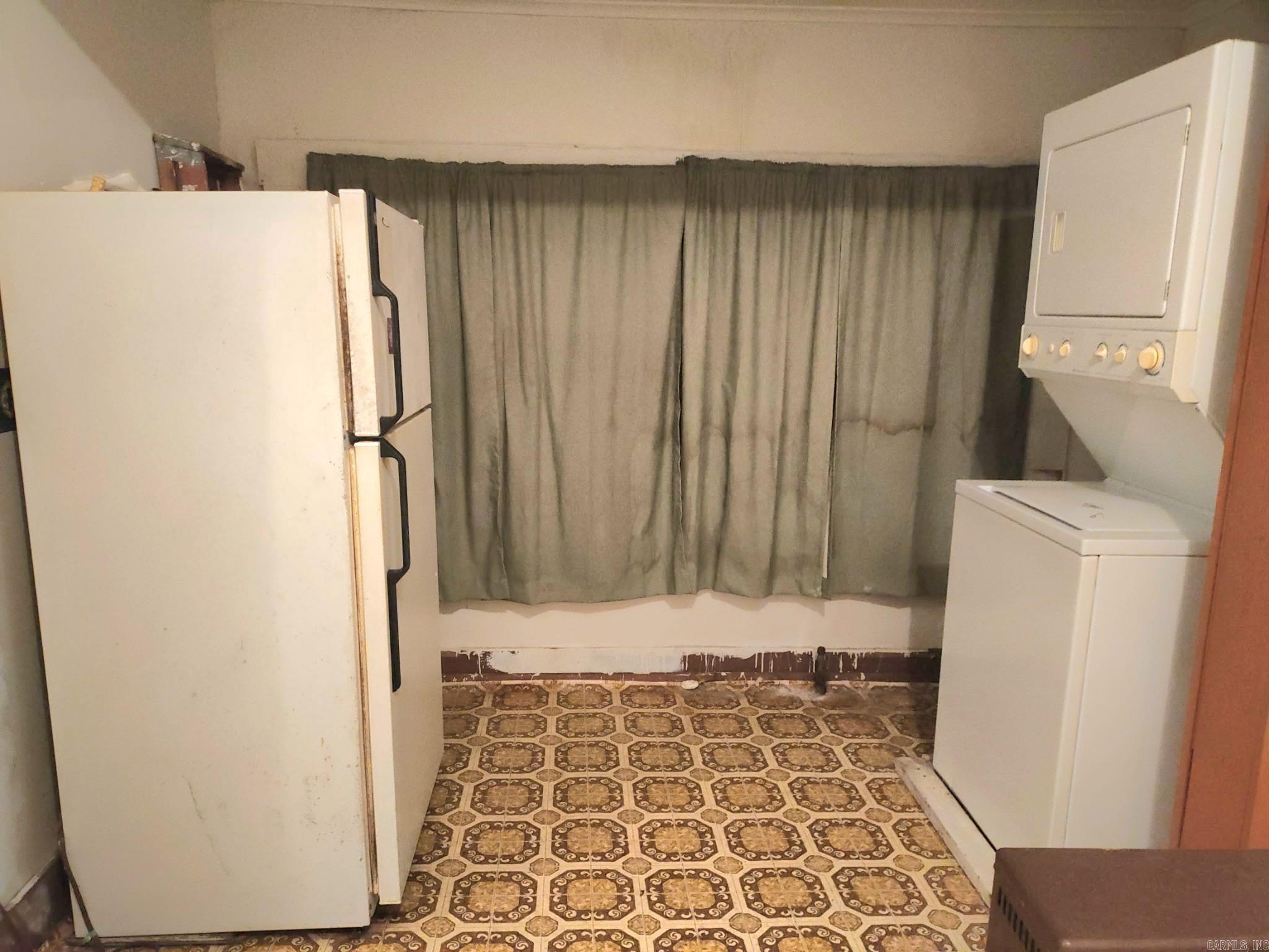 305 N school  Dermott, AR