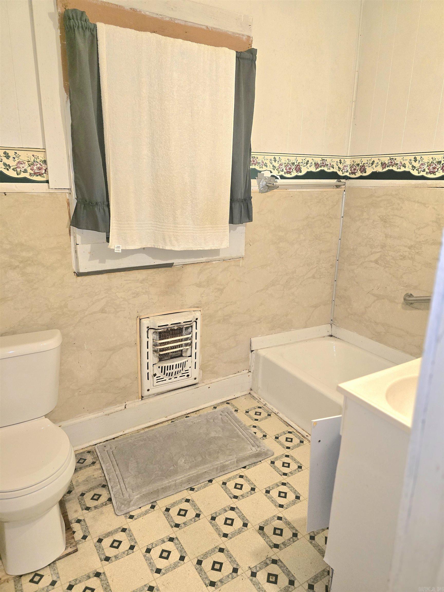 305 N school  Dermott, AR