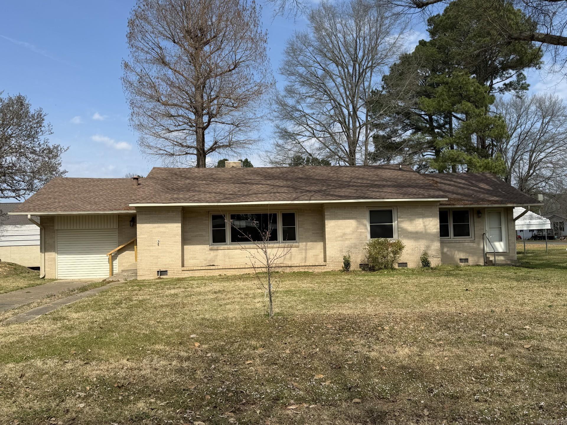 302 W Second  Poyen, AR
