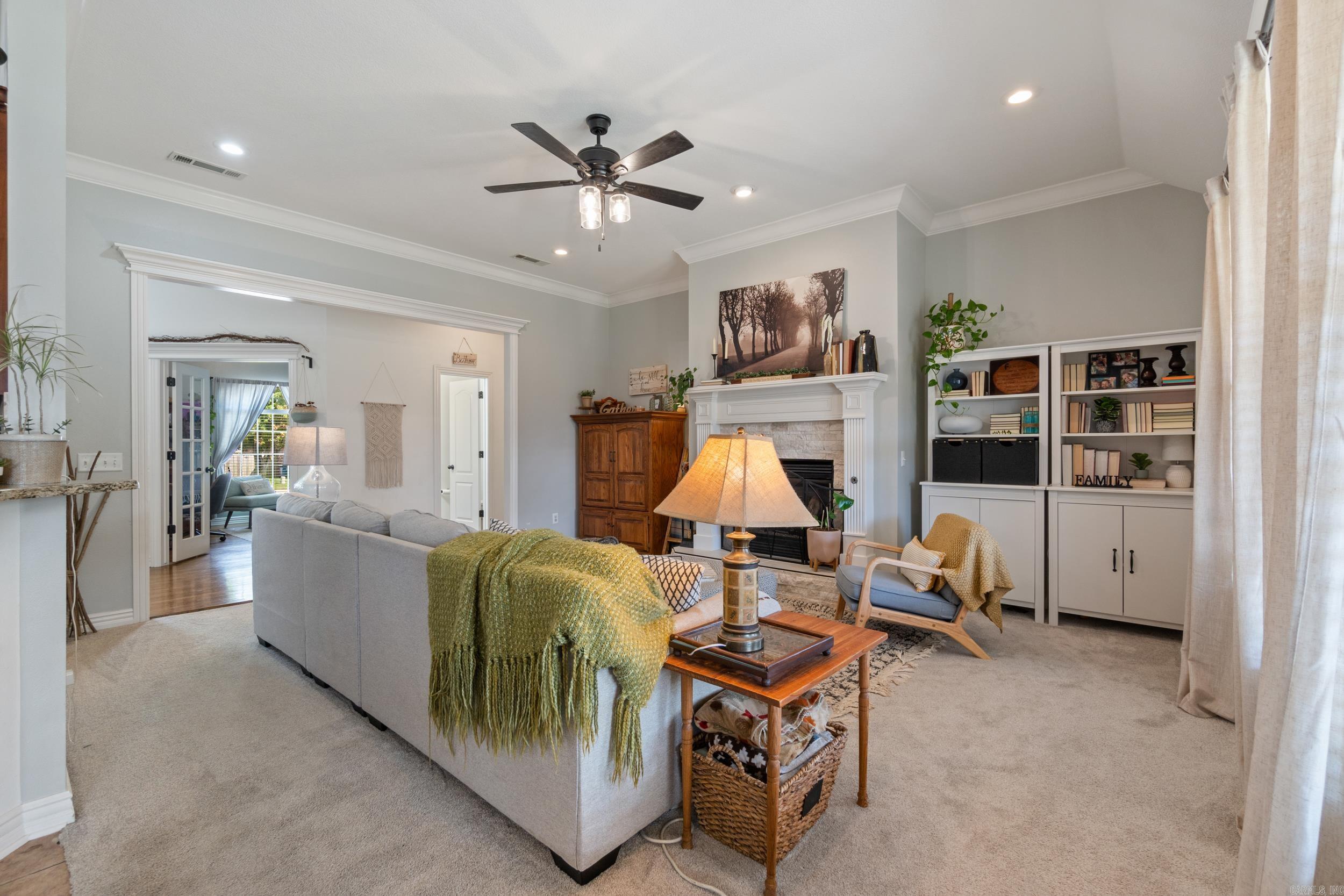 700 SW Sterling  Bentonville, AR