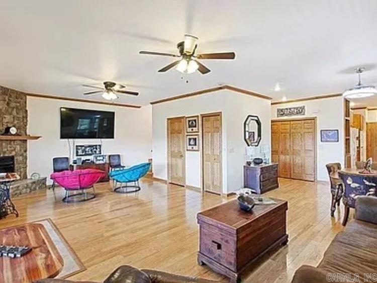 142 County Road 1709  London, AR