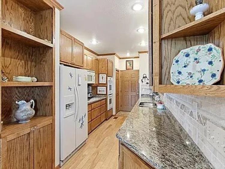 142 County Road 1709  London, AR