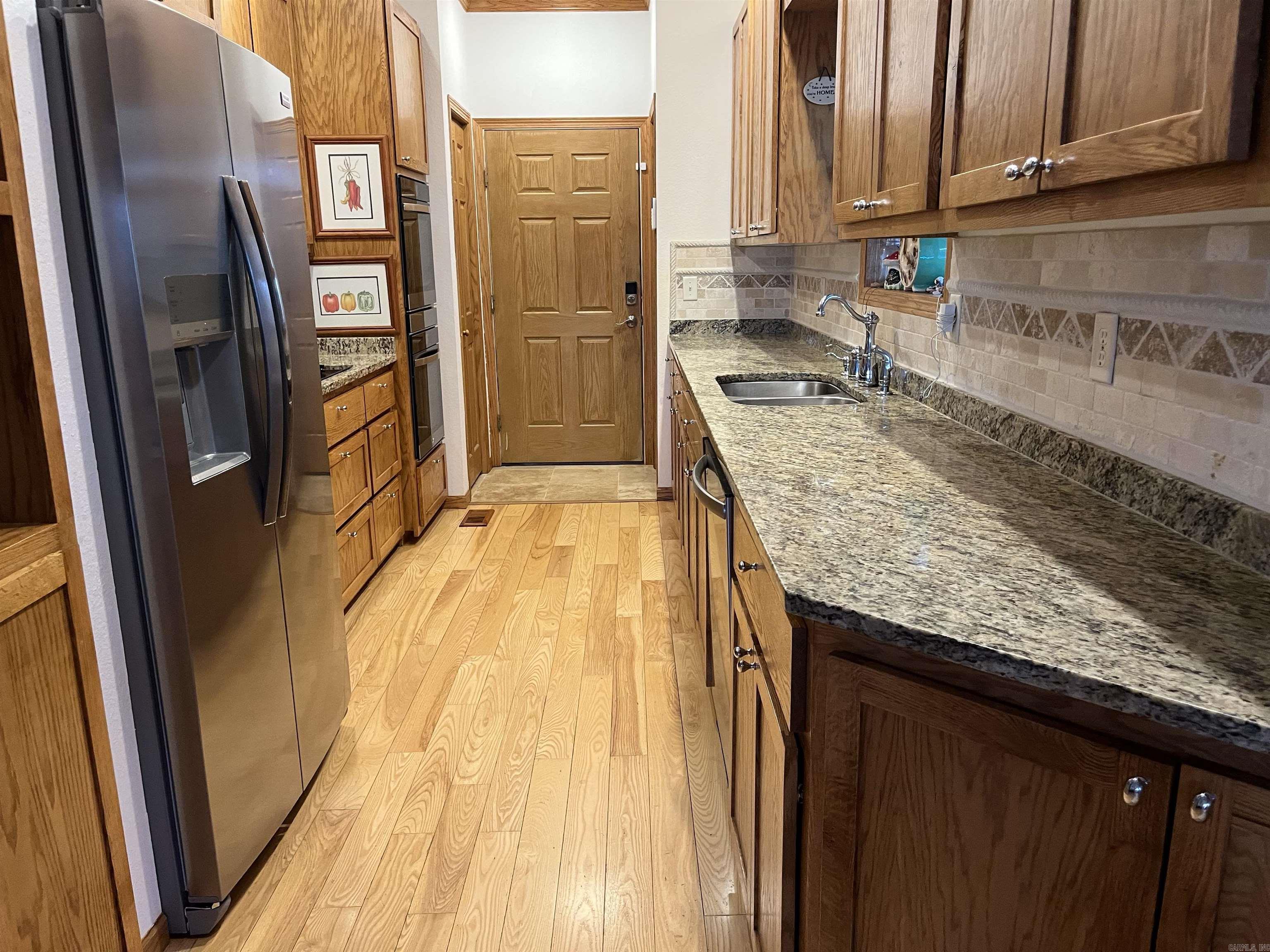 142 County Road 1709 London, AR 72847