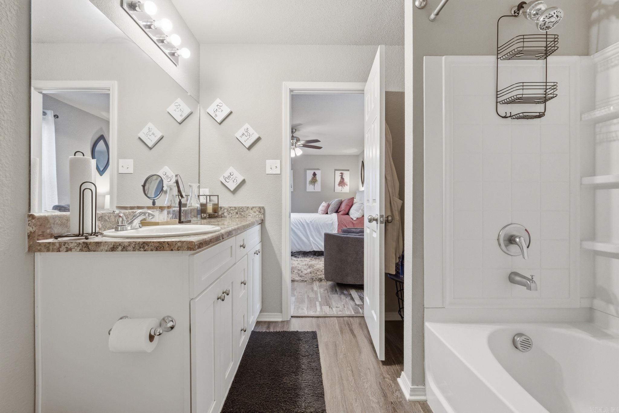 1178 Meadows Edge  Alexander, AR