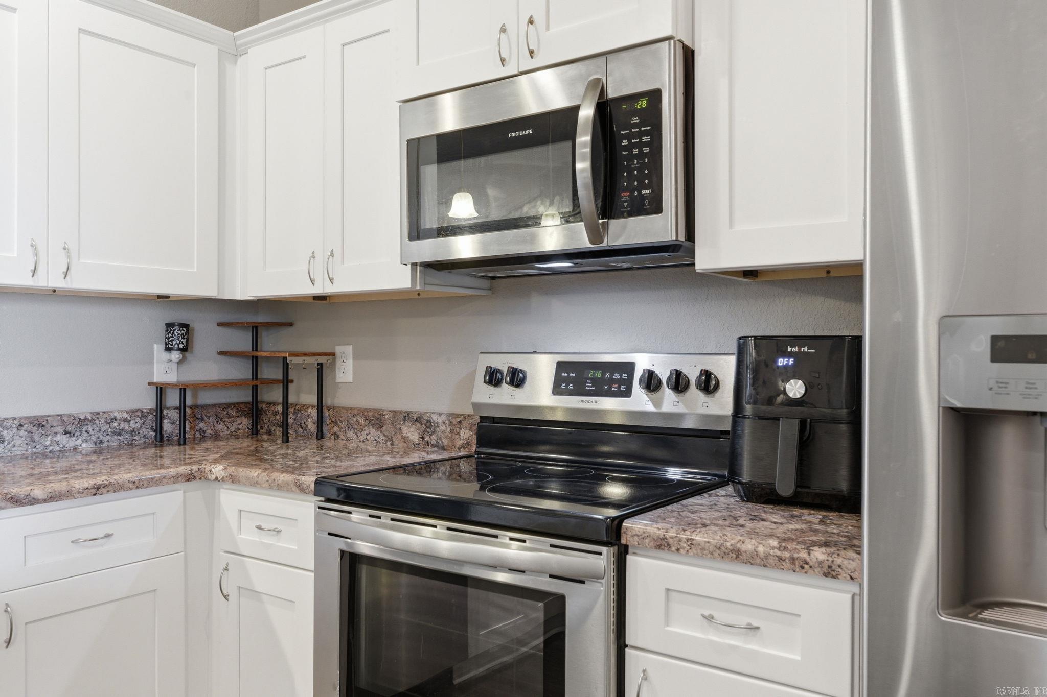 1178 Meadows Edge  Alexander, AR