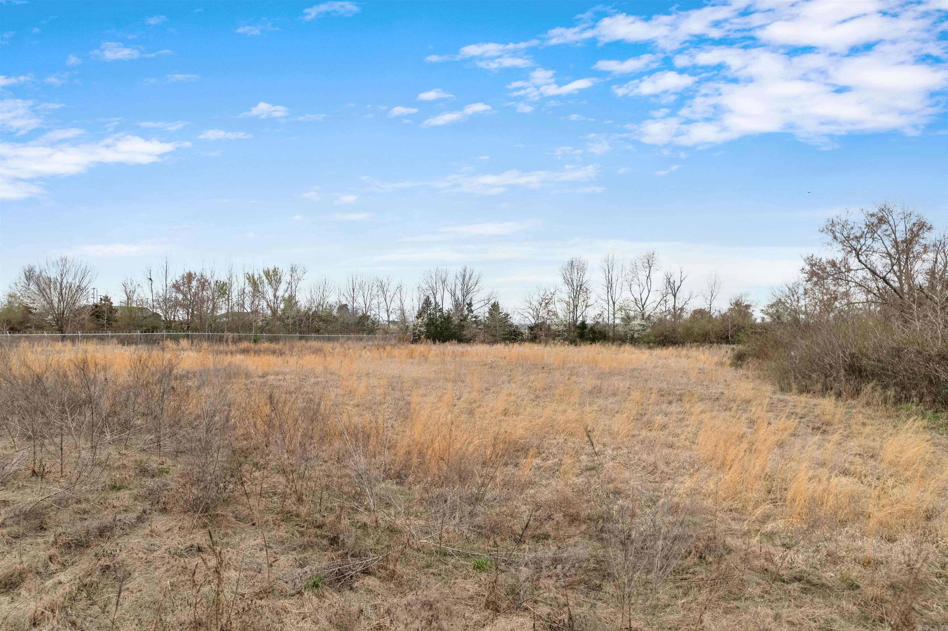 11 College N  Vilonia, AR