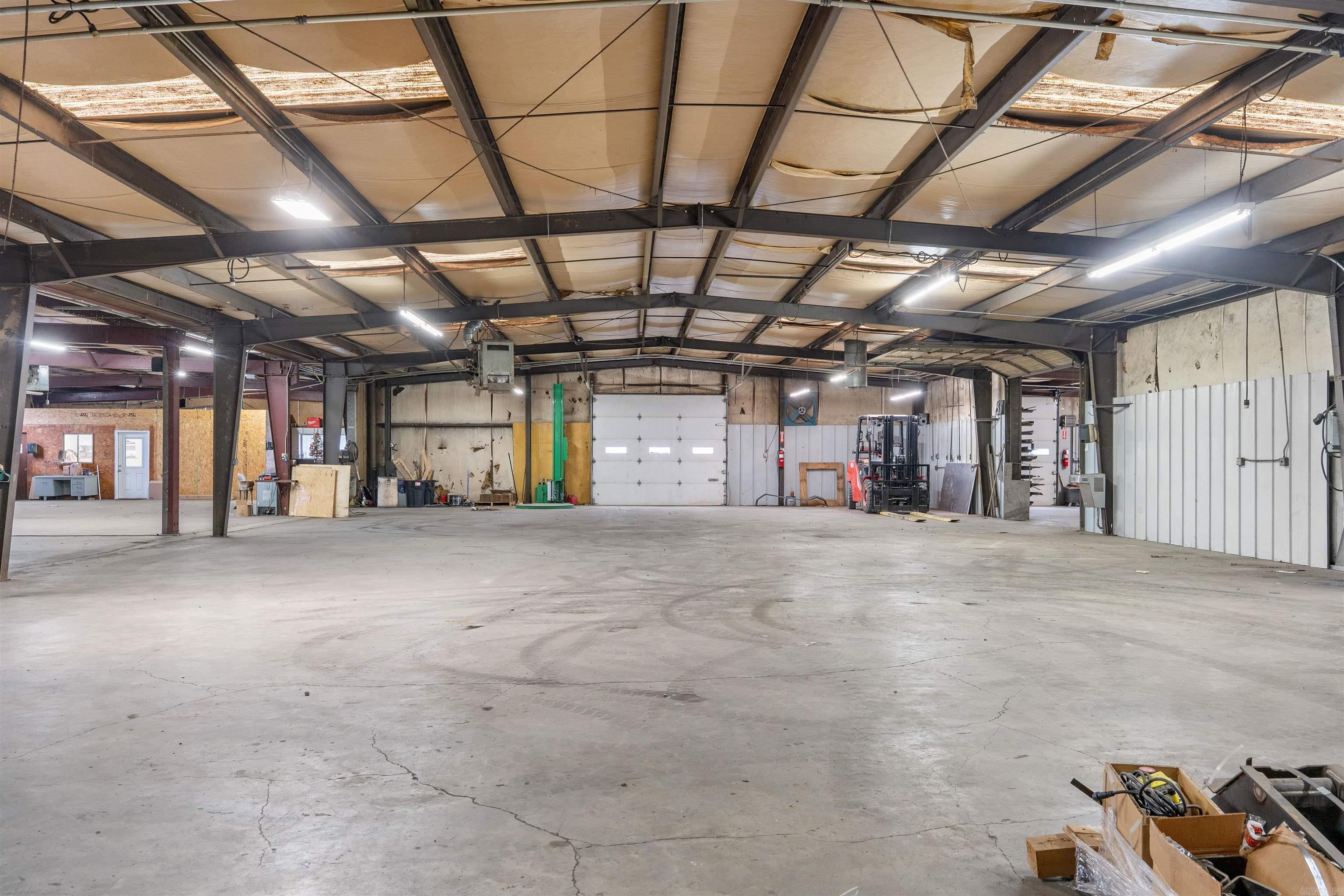 11 College N  Vilonia, AR