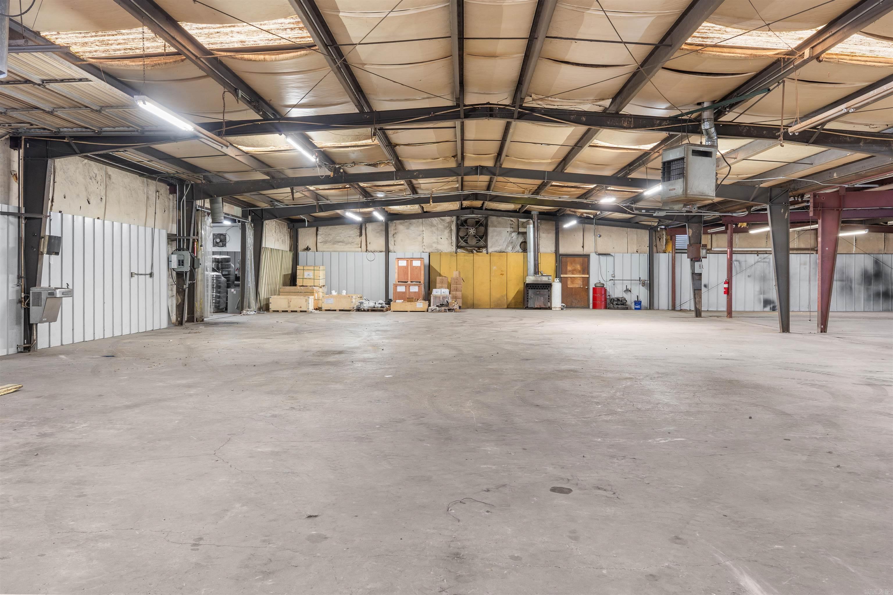 11 College N  Vilonia, AR