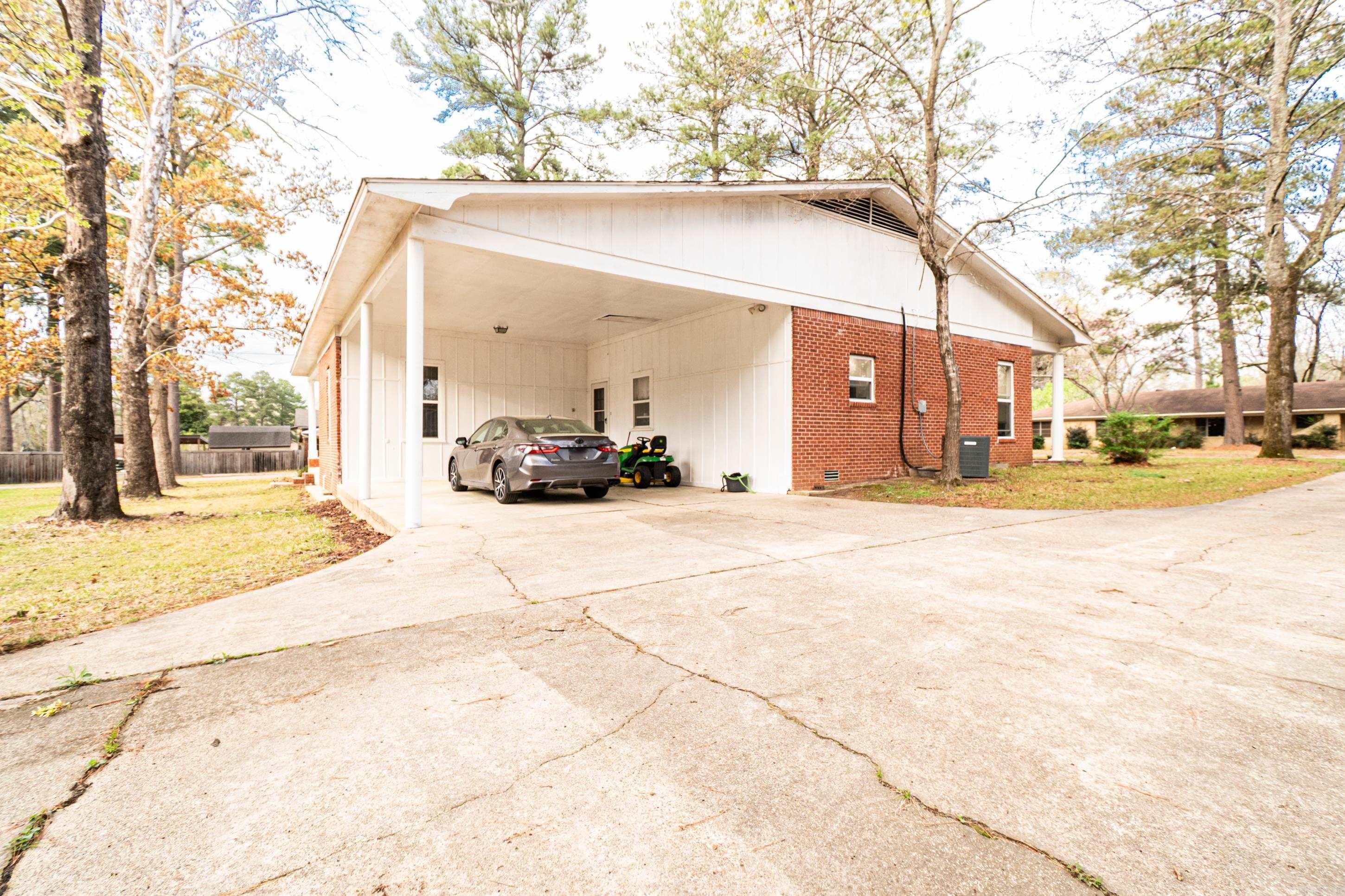 417 Pledger St  Fordyce, AR