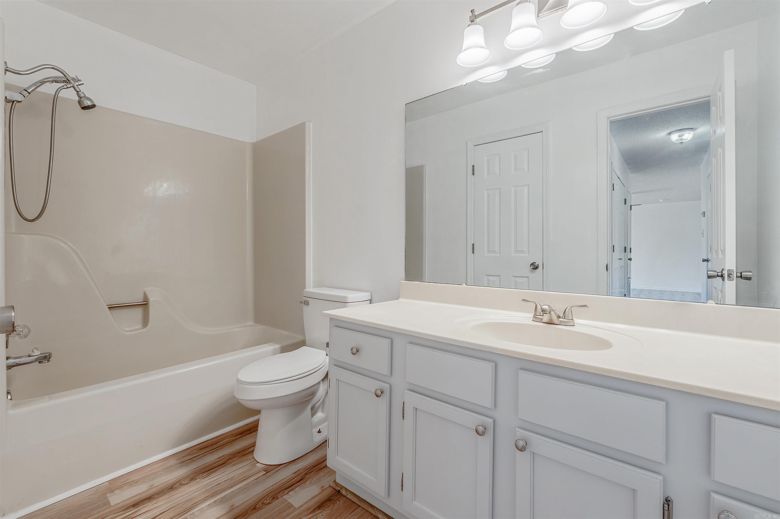 18 Steele Magnolia  Greenbrier, AR