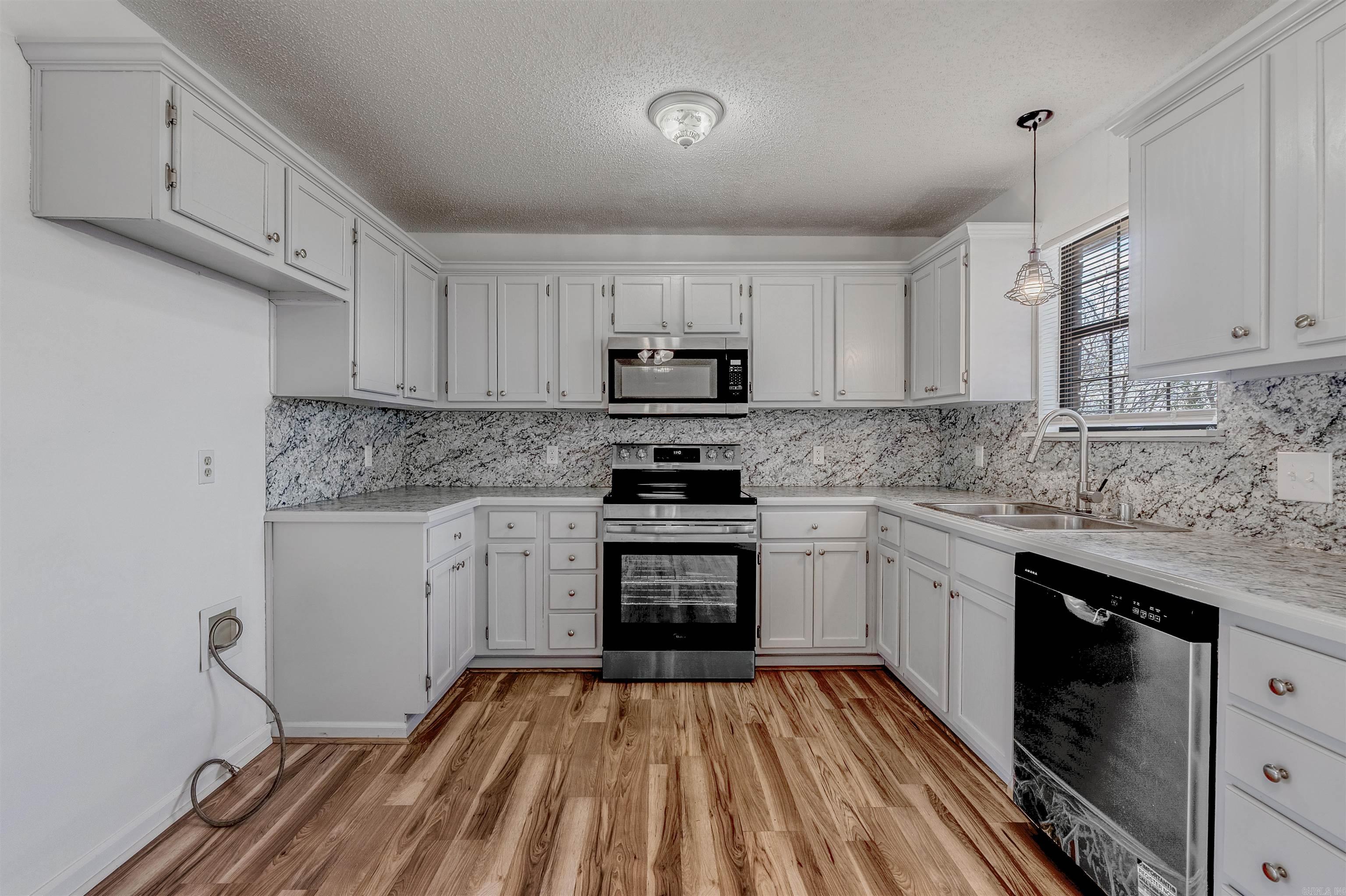 18 Steele Magnolia  Greenbrier, AR