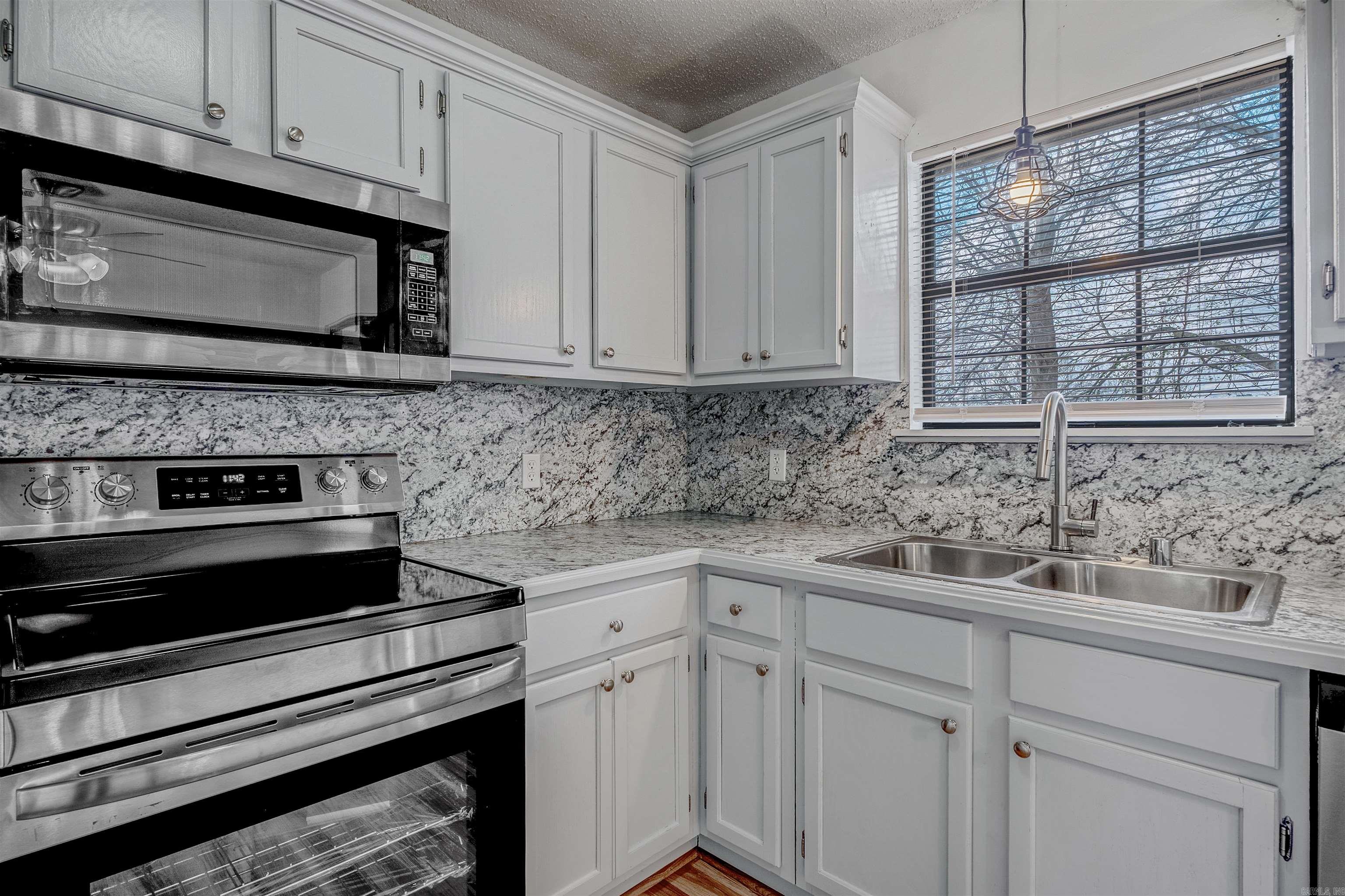 18 Steele Magnolia  Greenbrier, AR