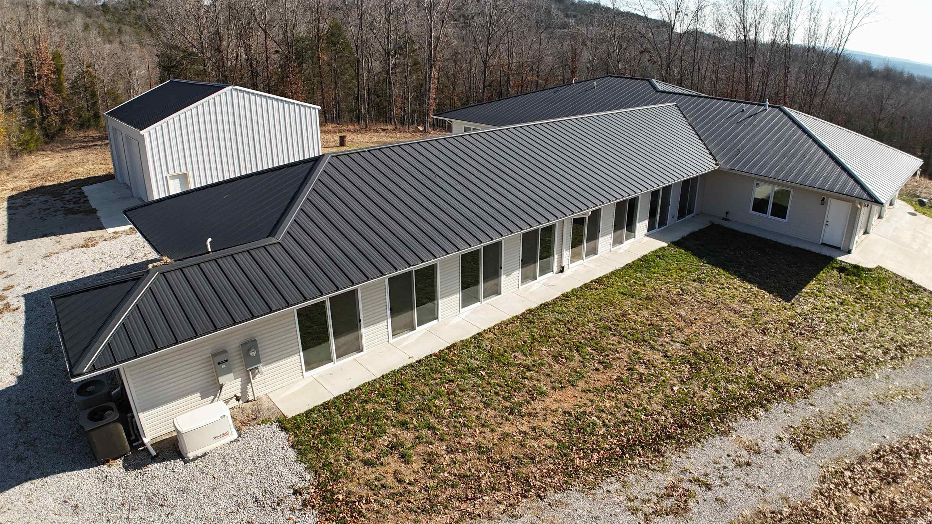 146 Nichols  Yellville, AR