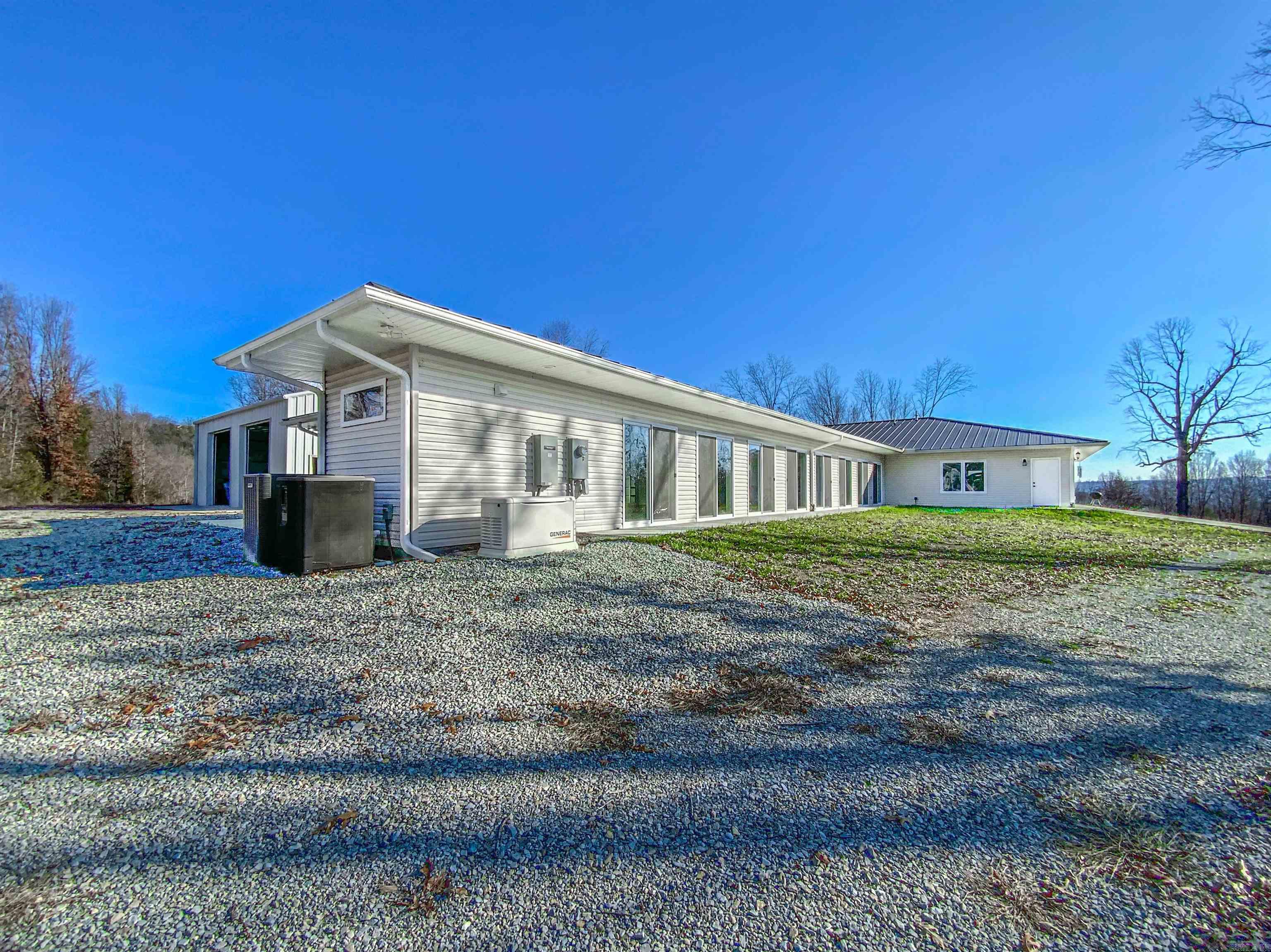 146 Nichols  Yellville, AR
