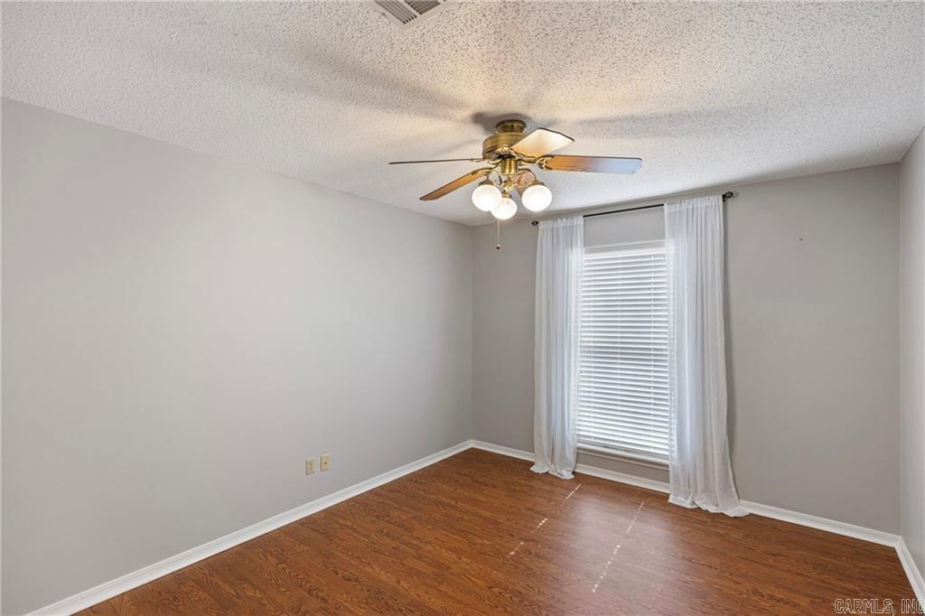 218 Canterbury Circle  Russellville, AR