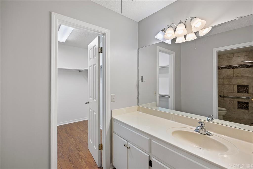 218 Canterbury Circle  Russellville, AR