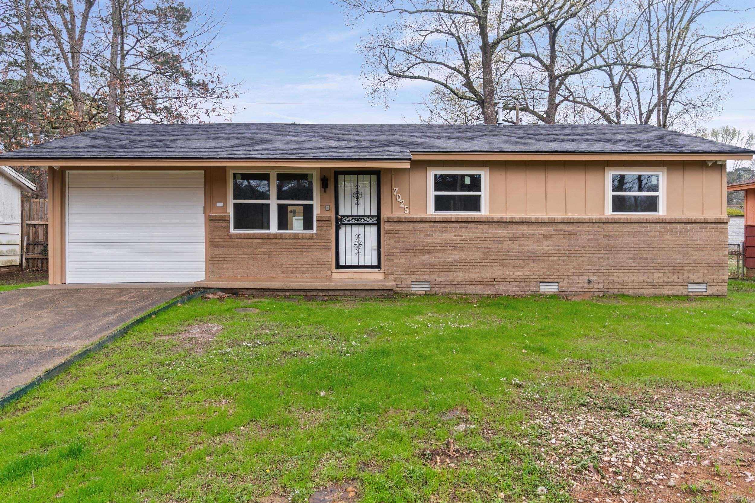 7025 Fairfield Dr  Little Rock, AR